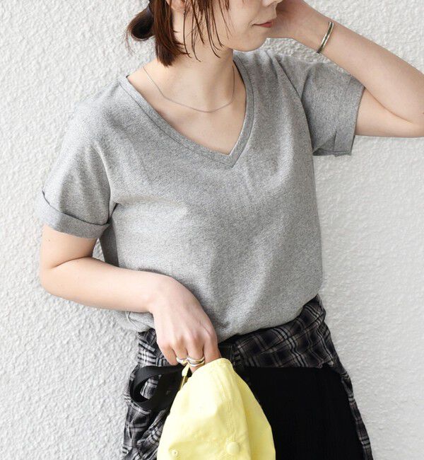 SHIPS Colors 「SHIPS Colors:〈汗染み防止・手洗い可能〉Vネック Tシャツ」|Tシャツ・カットソー|グレー