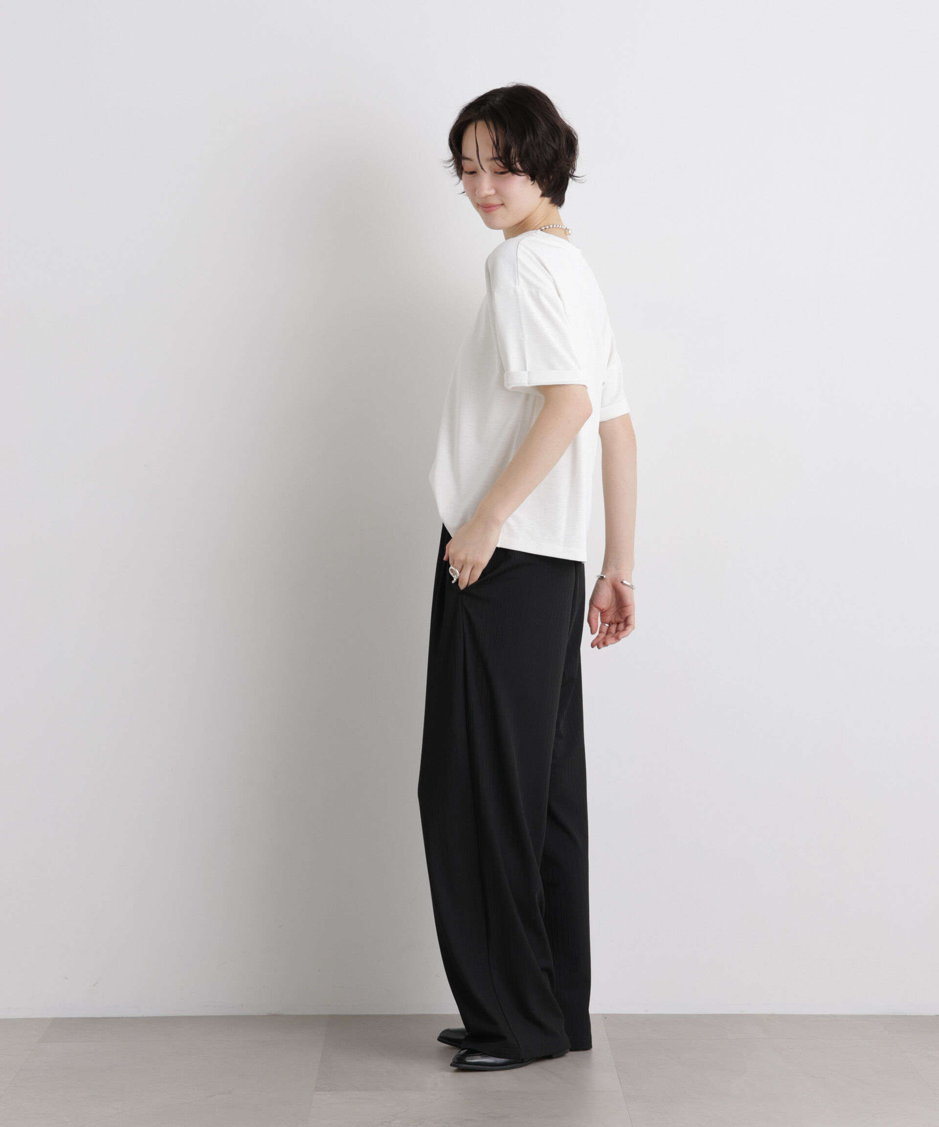 NANO universe「【機能性素材】汗隠糸加工&多彩機能カットソー素材 クルーネックトップス」|Tシャツ・カットソー|