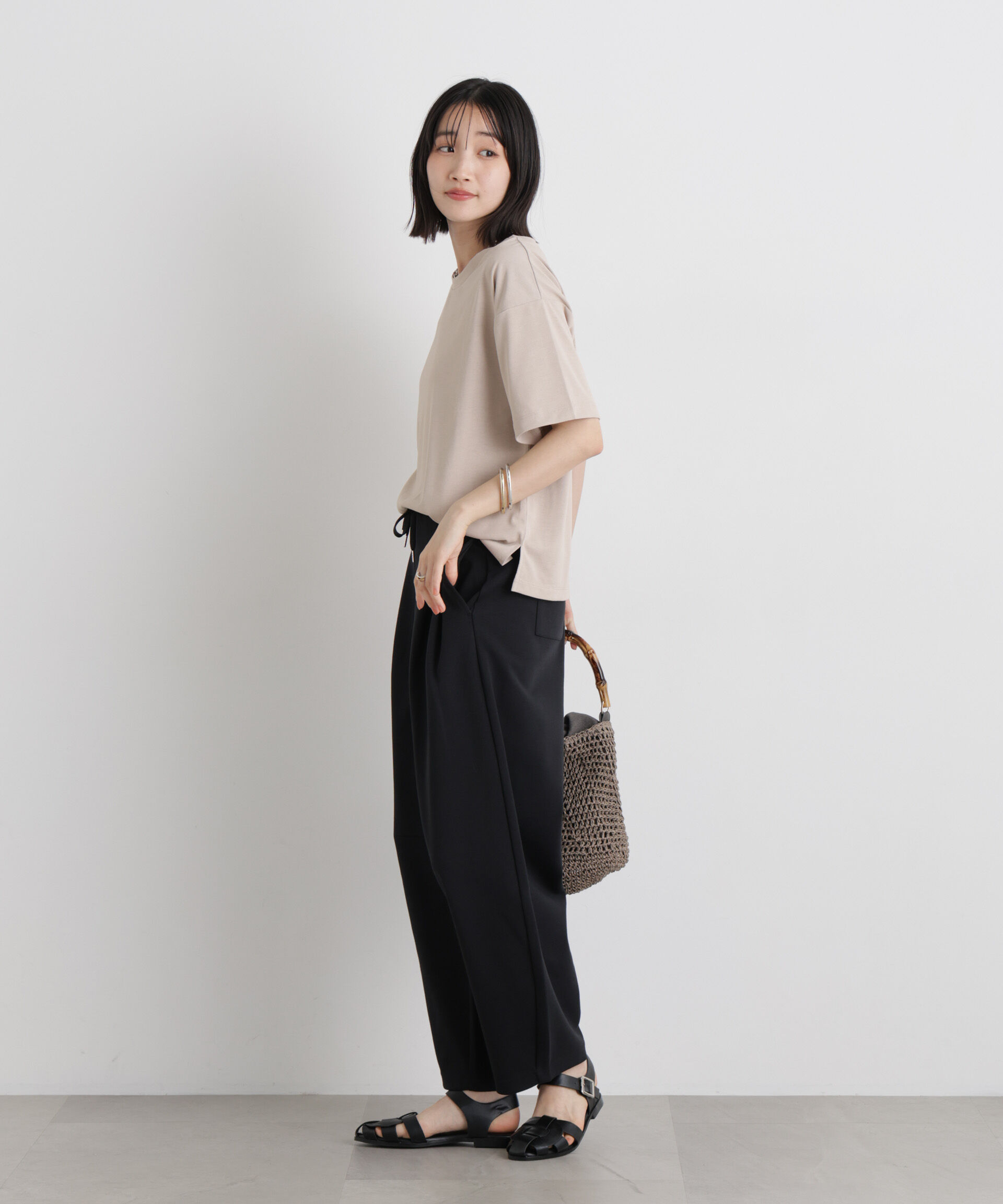 NANO universe「【機能性素材】汗隠糸加工&多彩機能カットソー素材 クルーネックトップス」|Tシャツ・カットソー|