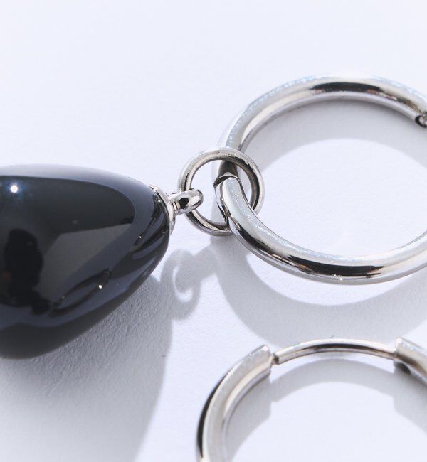  「【シーンを選ばず活躍】ブラックピアス」|ピアス|