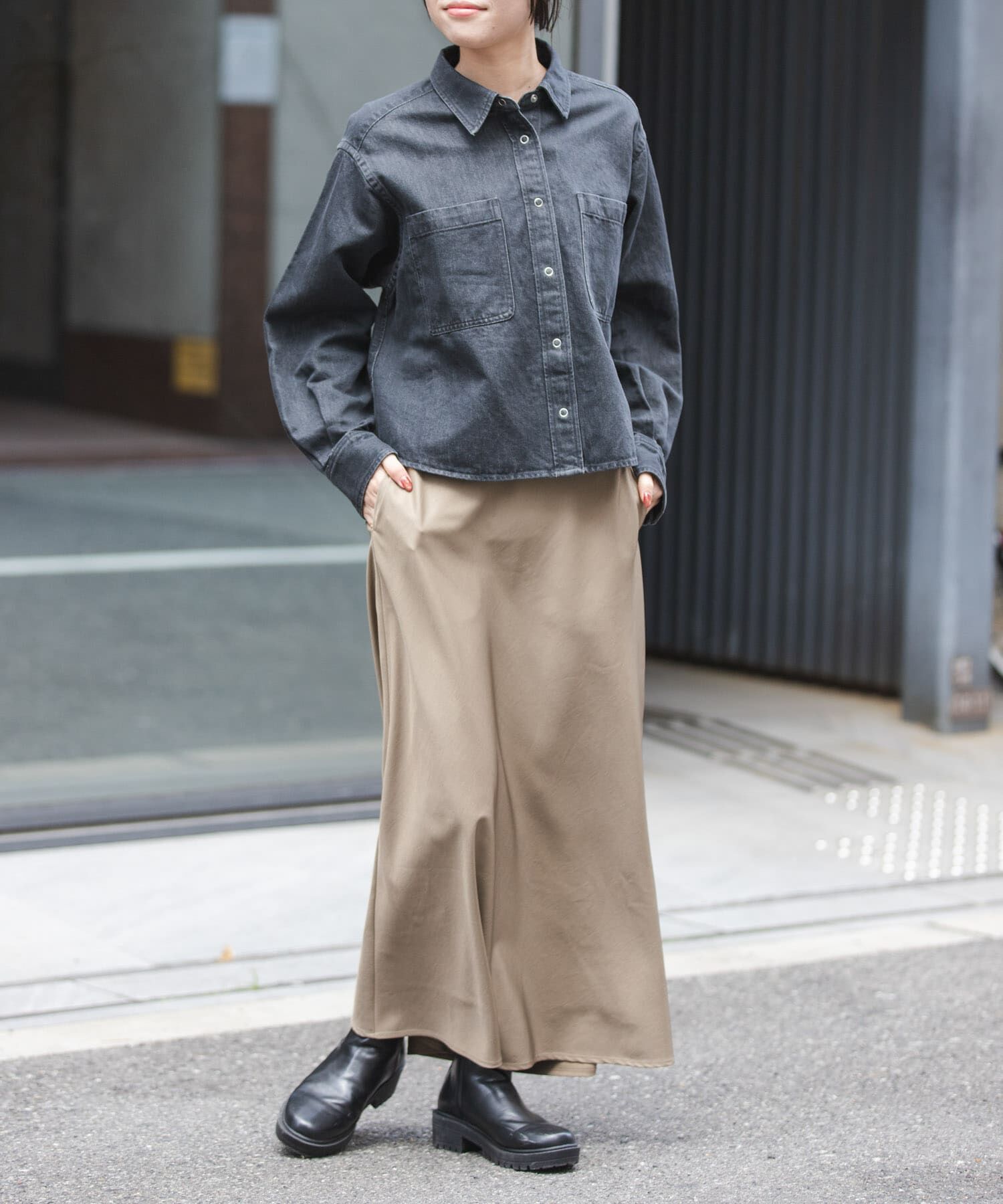 URBAN RESEARCH DOORS「FORK&SPOON　ペーパーブレンドデニムシャツ」|シャツ・ブラウス|