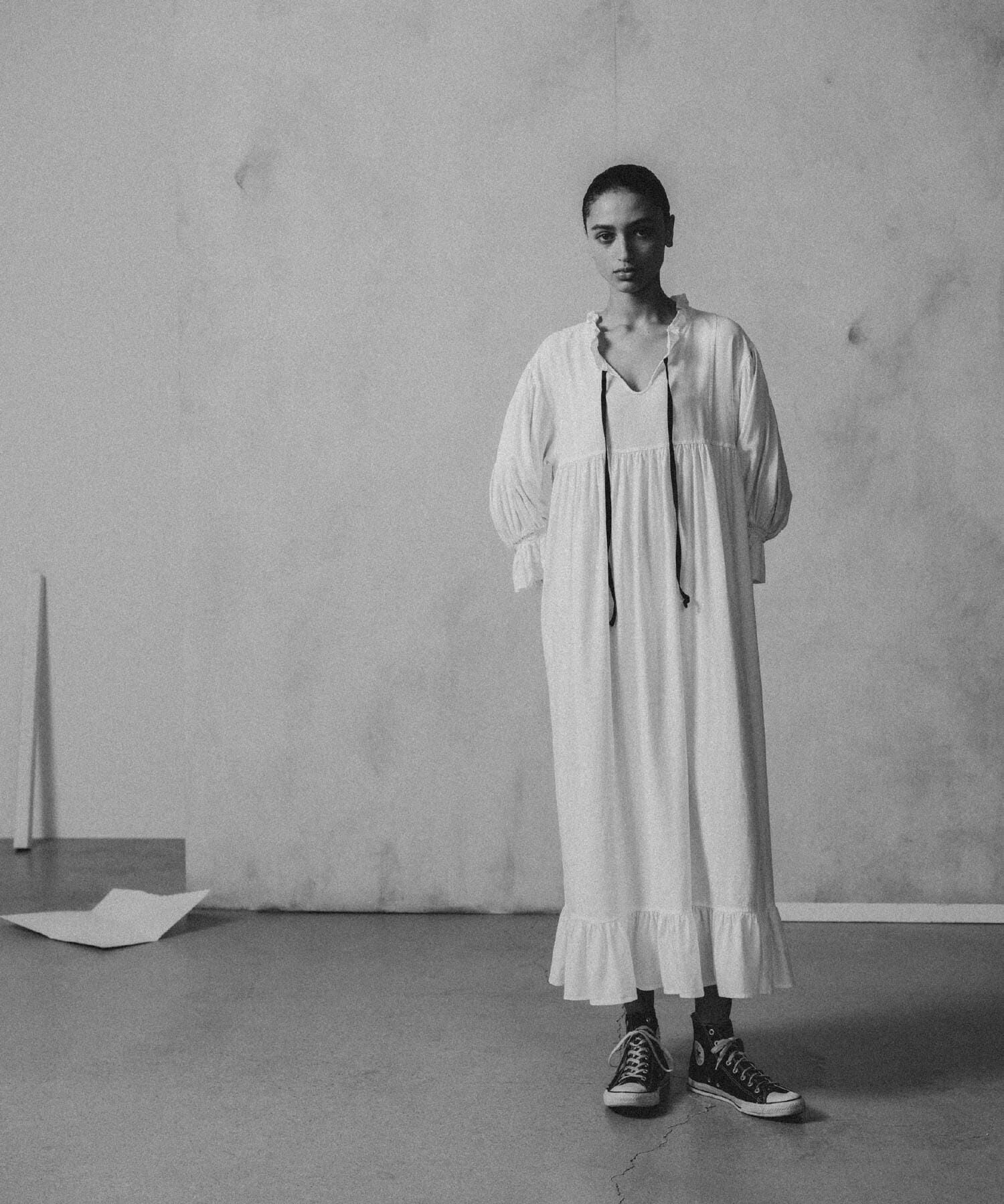 URBAN RESEARCH「Picchi Nia　SOFT IVORY」|ワンピース|ホワイト