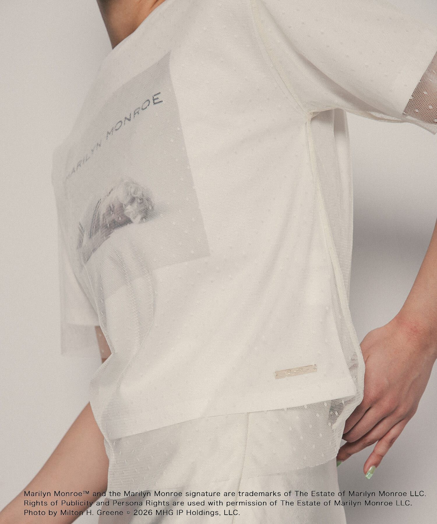 SENSE OF PLACE by URBAN RESEARCH「『別注』MARILYNMONROE&times;SENSE OF PLACE　チュールグラフィックTシャツ」|Tシャツ・カットソー|