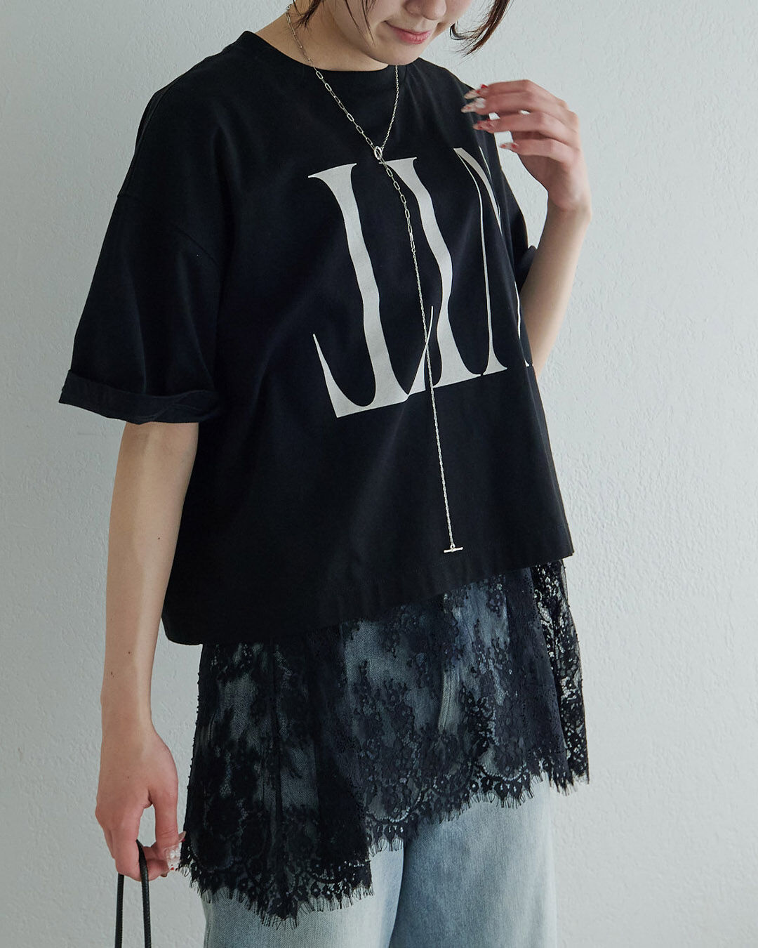 「【新色登場/WEB限定】リバースロゴTシャツ」|プルオーバー|