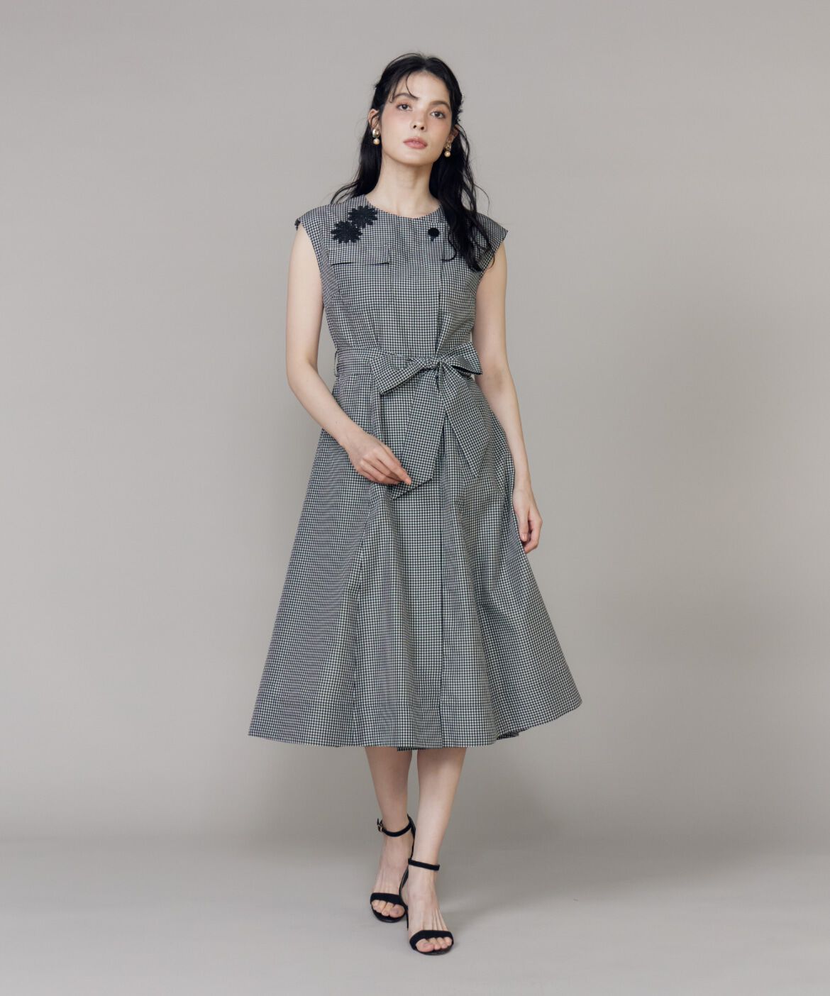 Maglie le cassetto「《M Maglie le cassetto》フラワーモチーフレースワンピース」|ワンピース|