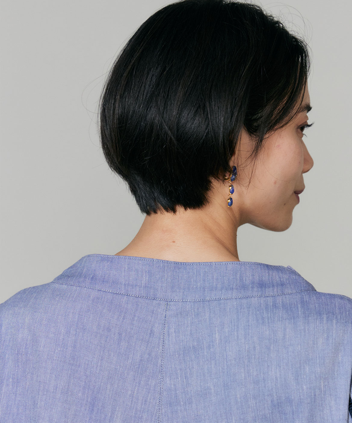 INED「《大きいサイズ》Vネックシャンブレーワンピース」|ワンピース|