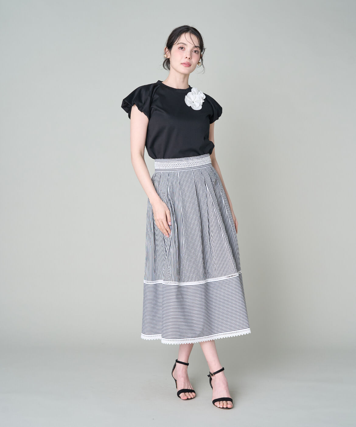 Maglie le cassetto「《大きいサイズ》 フラワーバルーンスリーブTシャツ」|Tシャツ・カットソー|