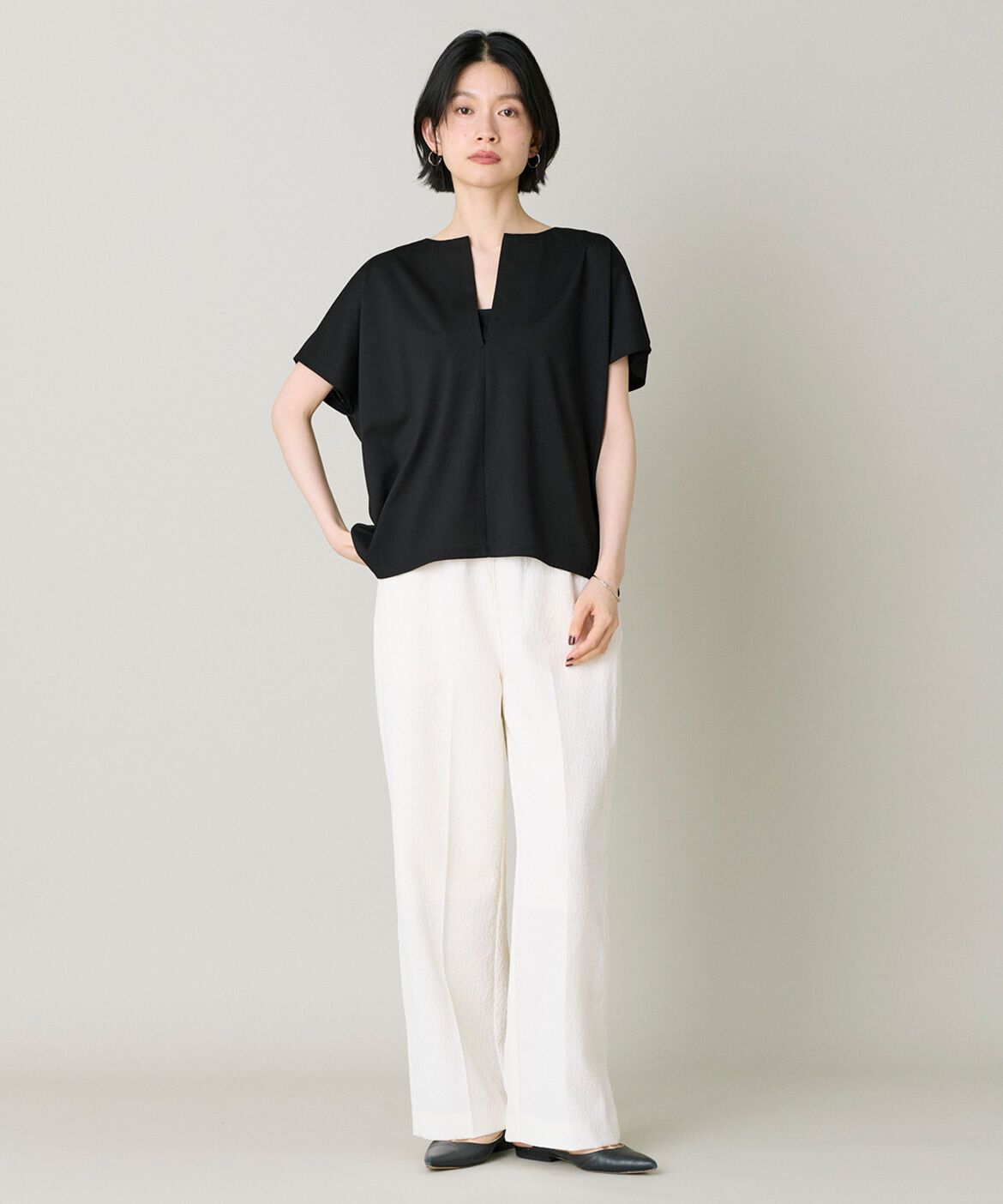 DAY by DAY it&rsquo;s international「ｷｰﾈｯｸｶｯﾄﾌﾟﾙｵｰﾊﾞｰ|すっきり魅せるｷｰﾈｯｸ､軽やか天」|Tシャツ・カットソー|