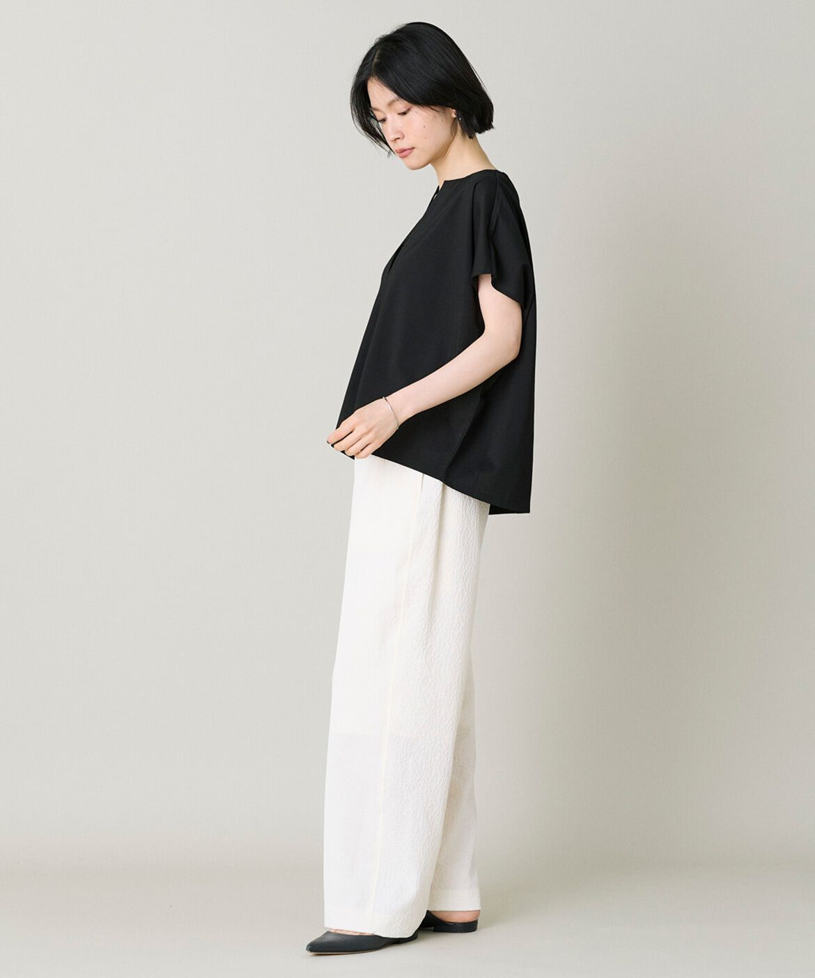 DAY by DAY it&rsquo;s international「ｷｰﾈｯｸｶｯﾄﾌﾟﾙｵｰﾊﾞｰ|すっきり魅せるｷｰﾈｯｸ､軽やか天」|Tシャツ・カットソー|