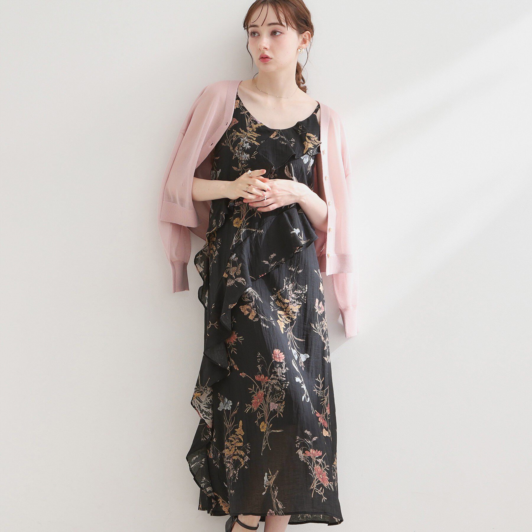 Couture broach「フラワープリントフリルワンピース」|ワンピース|ブラック(119)
