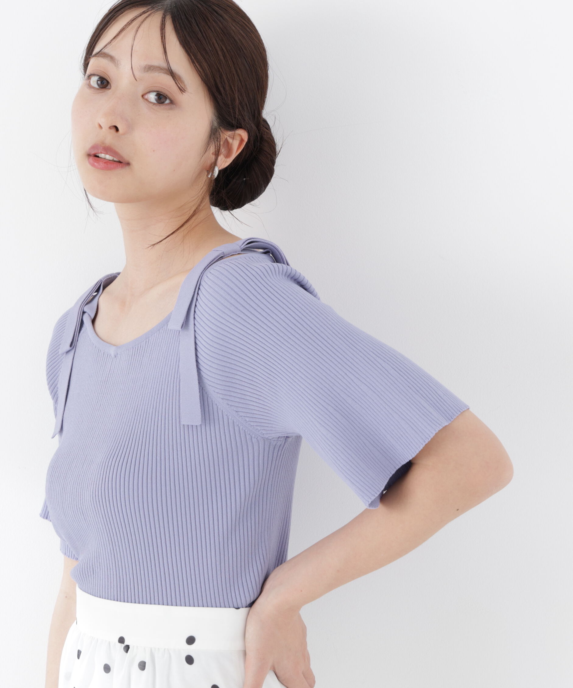PROPORTION BODY DRESSING「＜ウォッシャブル/UV＞肩リボンオフショルニット　26SS」|ニット・セーター|ブルー