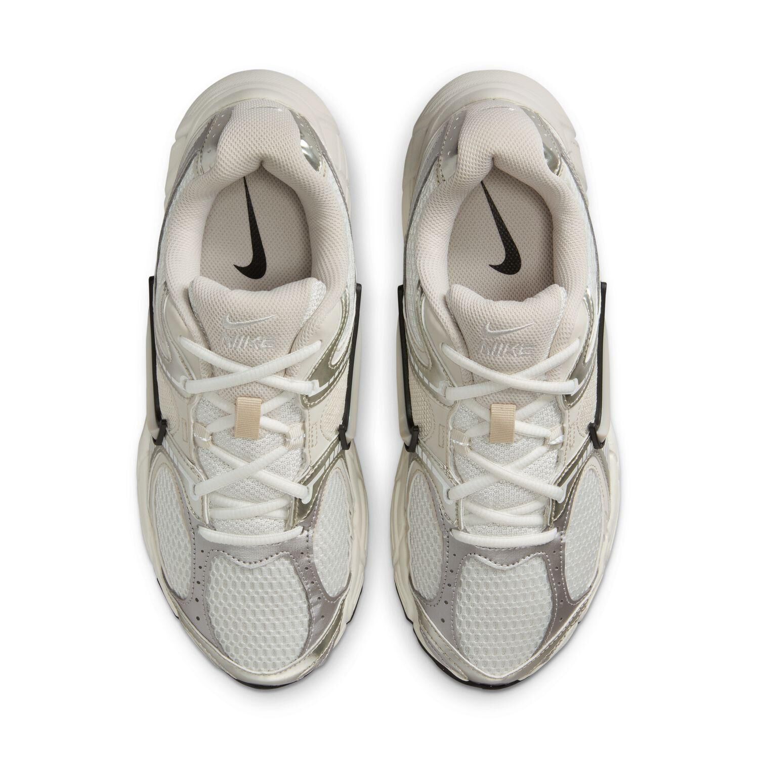 NIKE「【NIKE】W V5 RNR」|スニーカー|