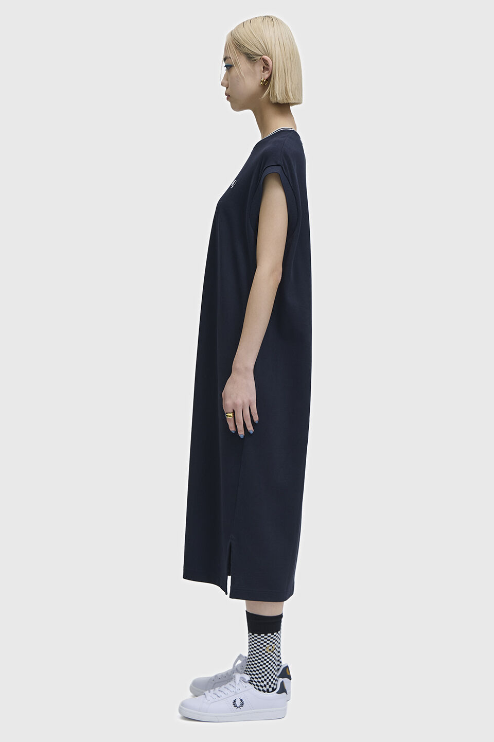 FRED PERRY 「Sheer Tipped T-Shirt Dress／シアーティップラインTシャツワンピース」|ワンピース|