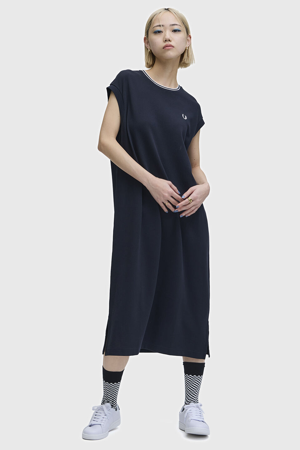 FRED PERRY 「Sheer Tipped T-Shirt Dress／シアーティップラインTシャツワンピース」|ワンピース|
