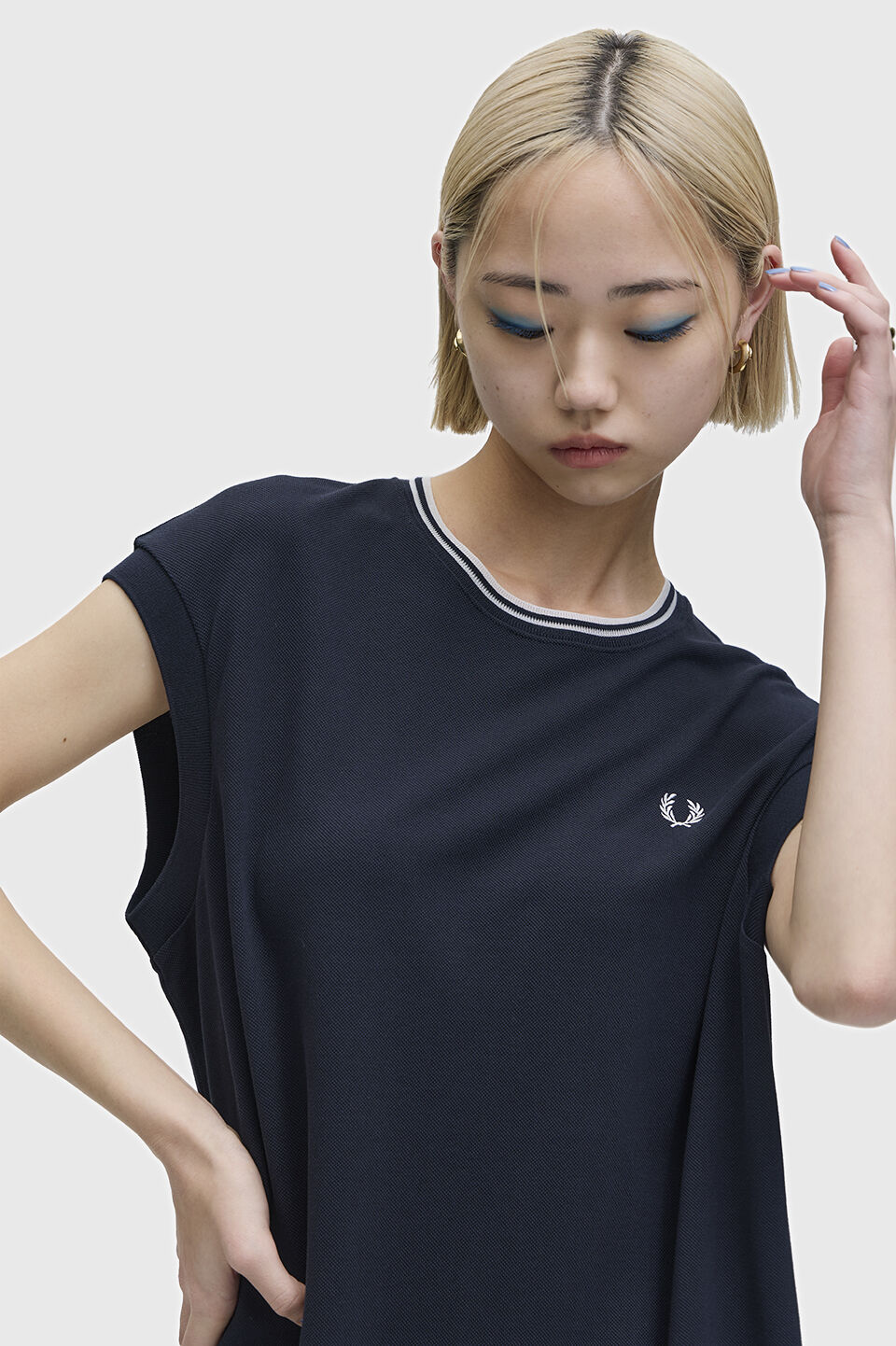 FRED PERRY 「Sheer Tipped T-Shirt Dress／シアーティップラインTシャツワンピース」|ワンピース|