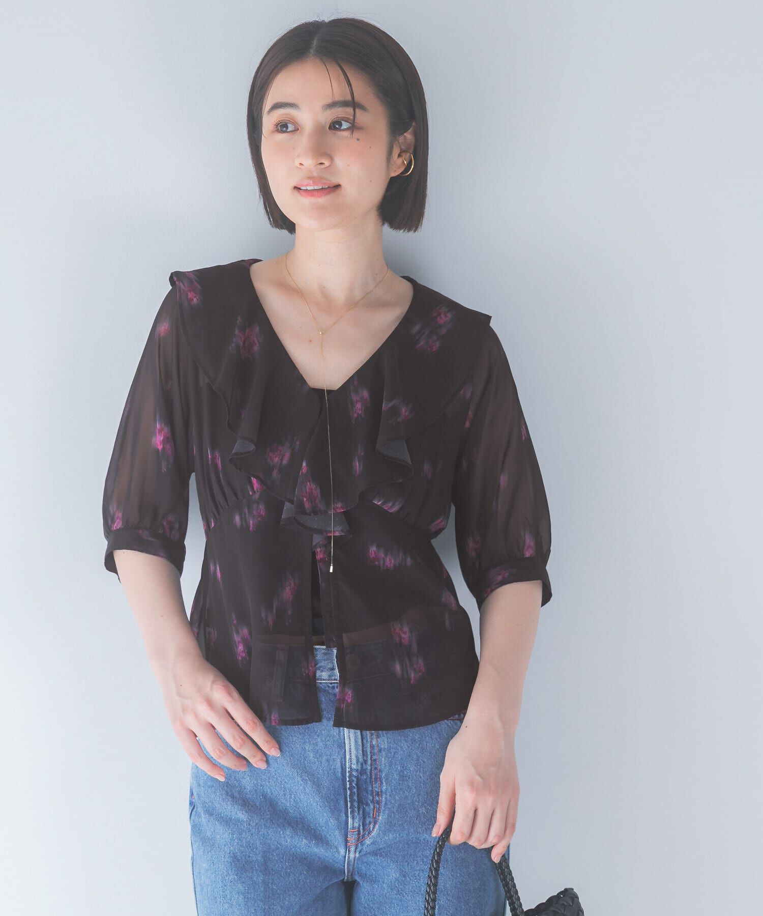 URBAN RESEARCH ROSSO「ダークプリントフリルブラウス」|シャツ・ブラウス|