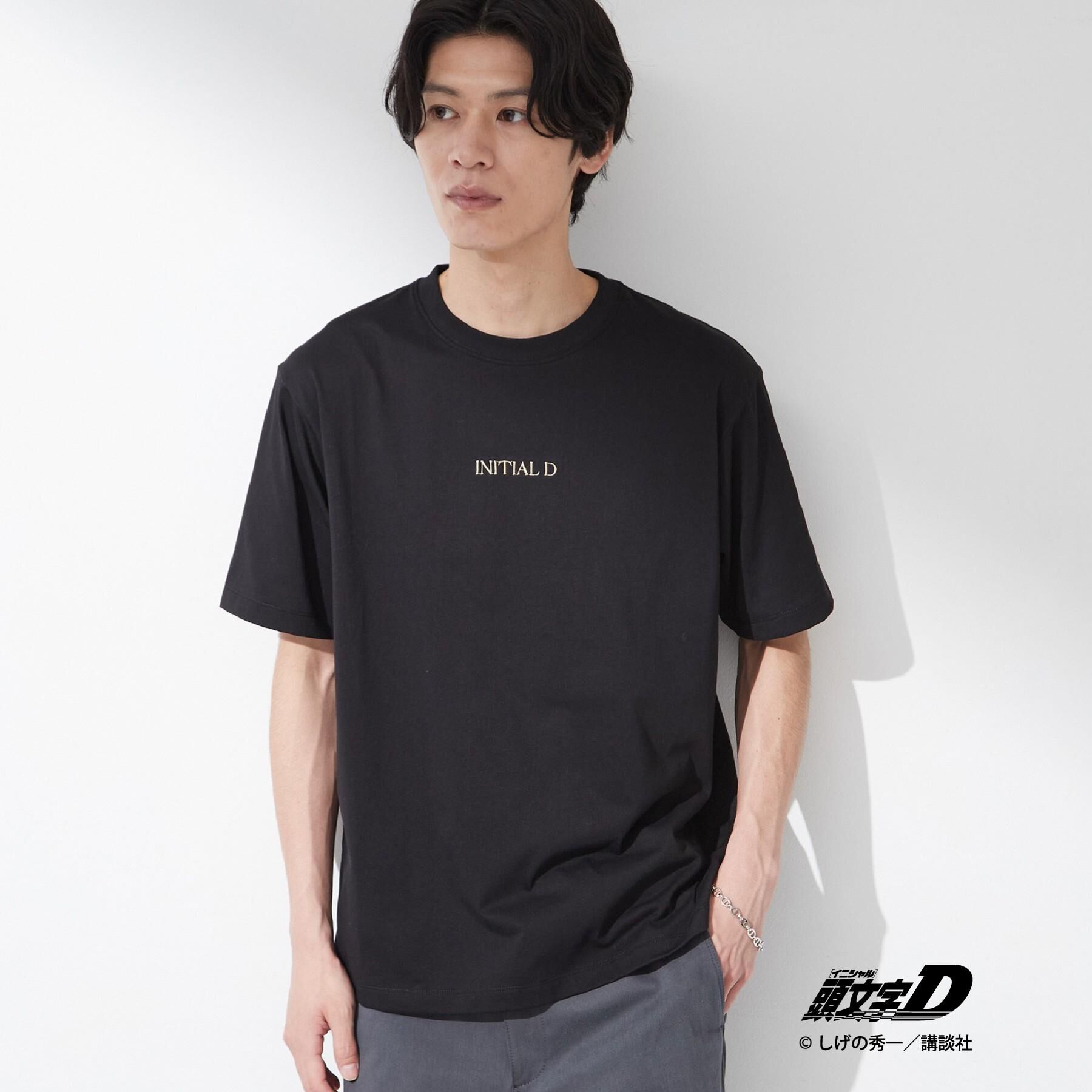 THE SHOP TK「頭文字D 別注 『フジワラ』 グラフィック半袖Tシャツ ステッカー＆チャーム付き」|Tシャツ・カットソー|