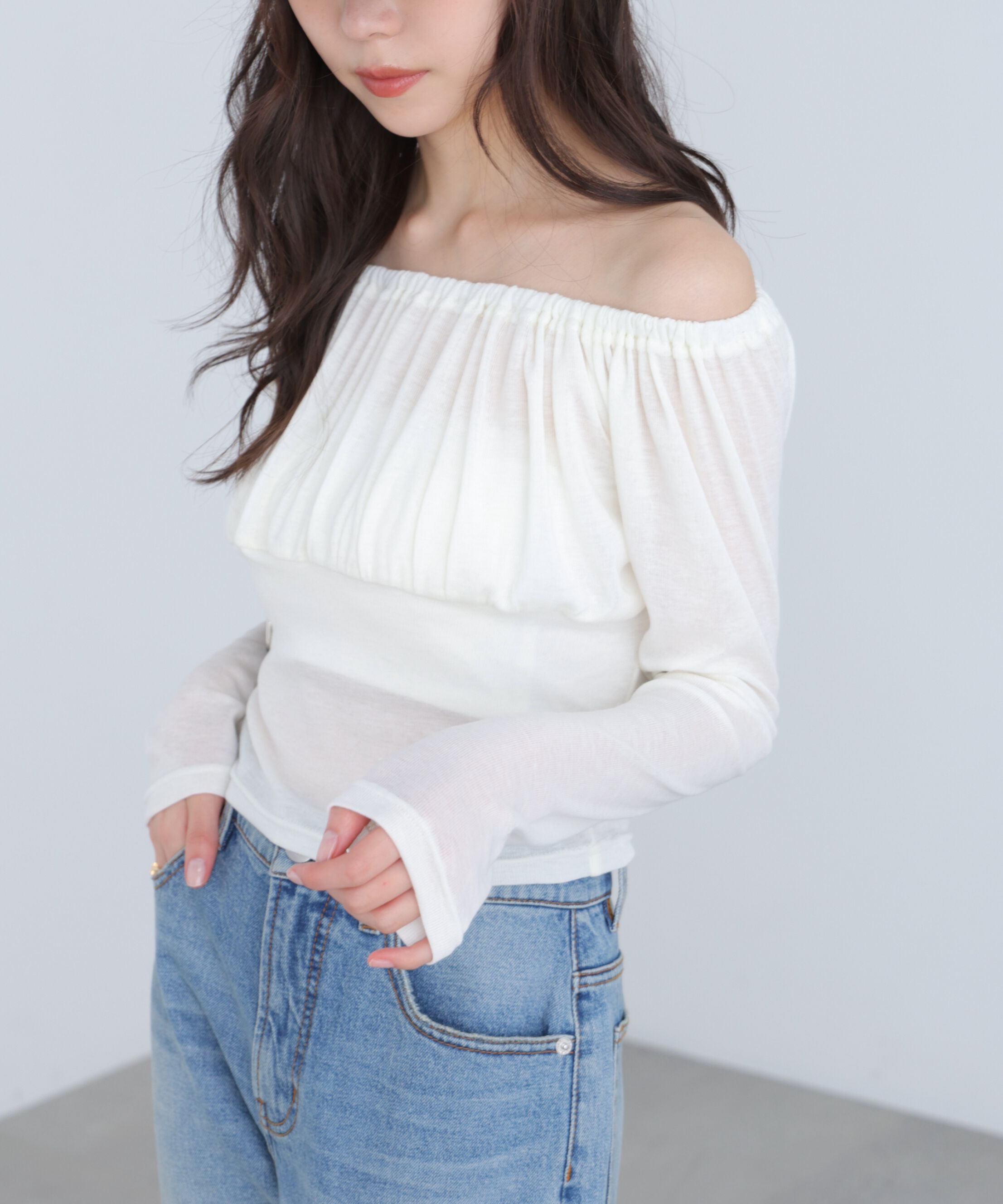  「オフショルシアーギャザーカットソー」|Tシャツ・カットソー|