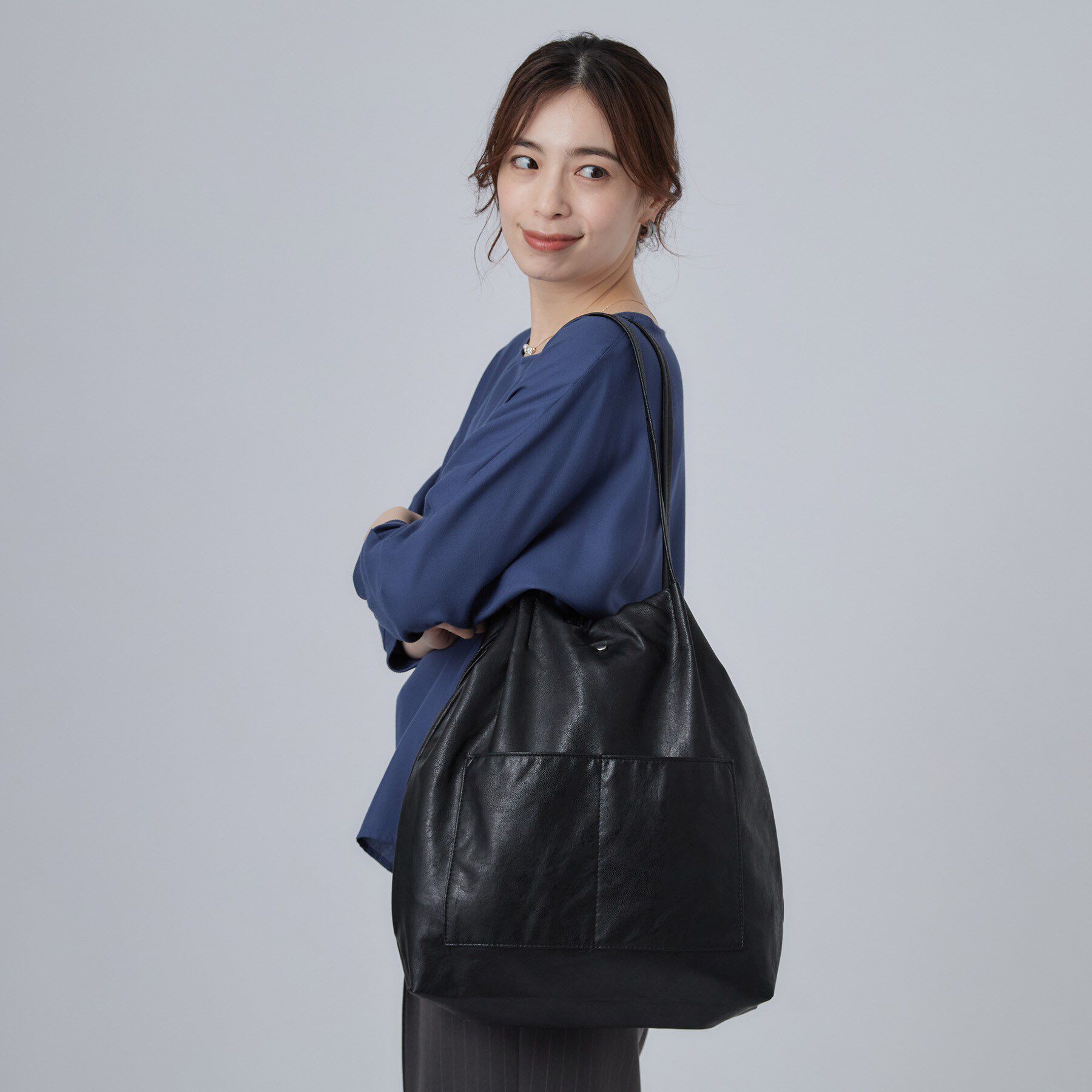 SHOO･LA･RUE「つまみハンドル巾着トートバッグ」|トートバッグ|