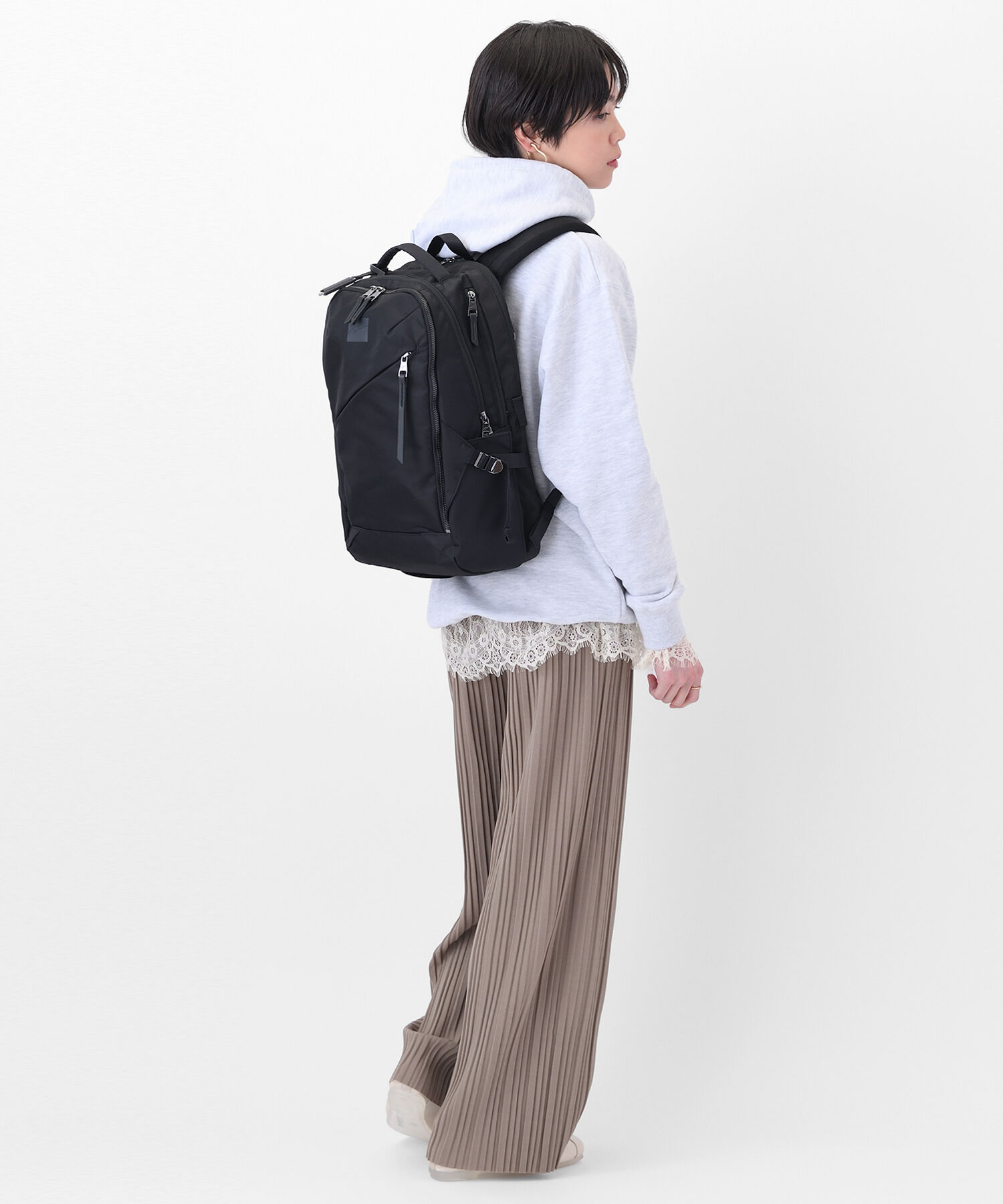 W&.Day/Night「W&.Day/Night トゥキ スクエアリュック A4サイズ 13.3インチPC収納 20511」|リュック|
