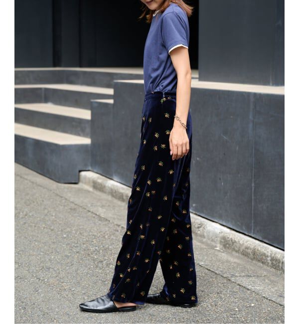 OUTDOOR PRODUCTS Usual Things「≪予約≫追加 刺繍ベロアフレアパンツ」|スラックス|
