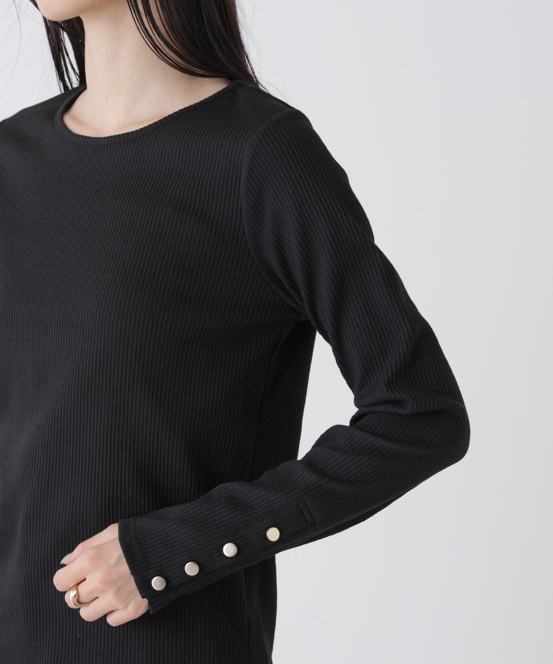 NANO universe「メタルボタンスリーブクルーネックリブカットトップス」|Tシャツ・カットソー|