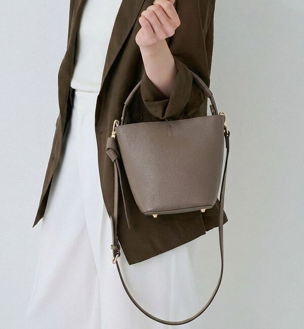 Rouge vif「【AULENTTI/オウレンティ】ポーチ・ショルダー付 レザーハンドバッグ」|ショルダー・メッセンジャー|グレージュ