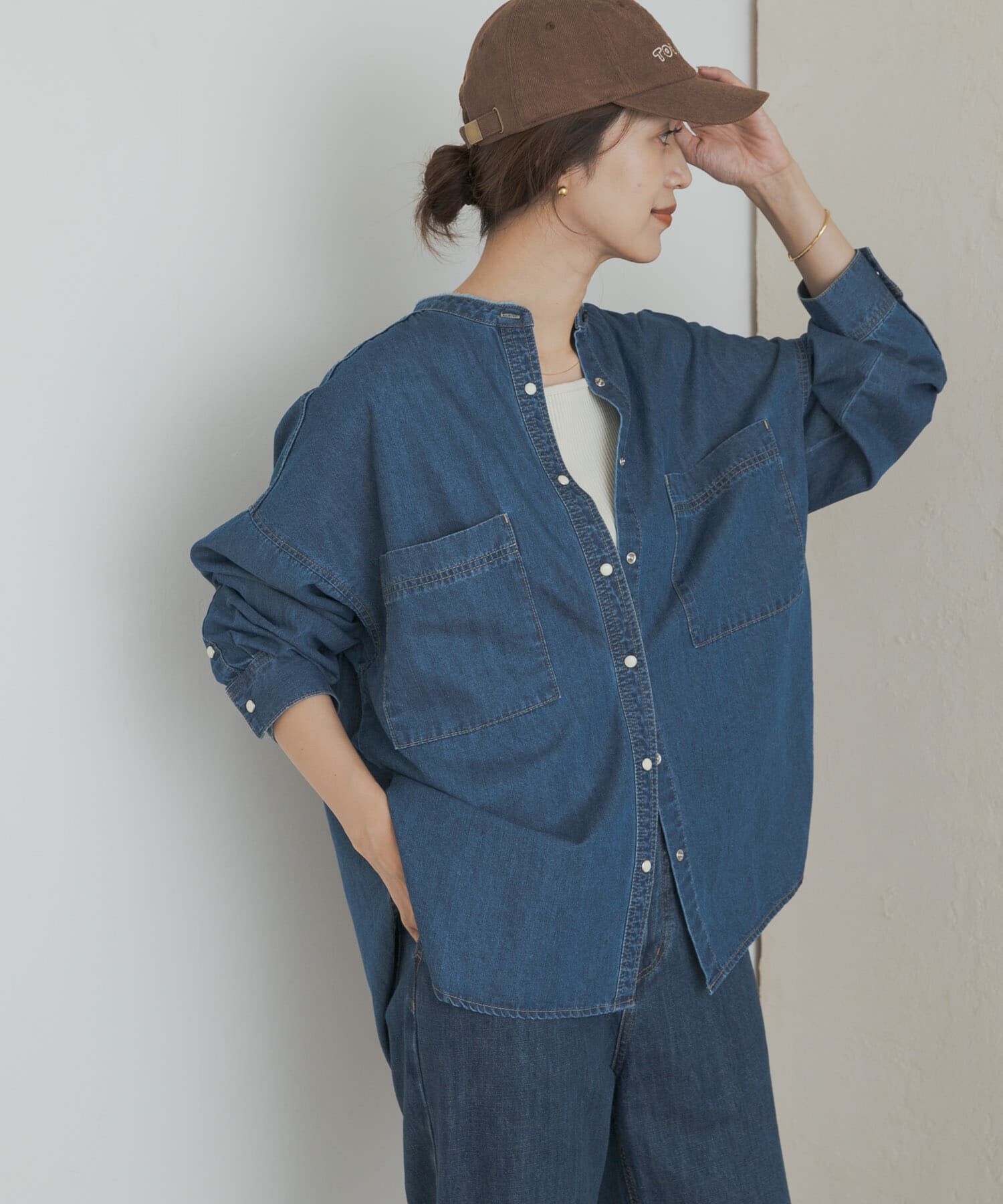 URBAN RESEARCH DOORS「デニムバンドカラーシャツ」|シャツ・ブラウス|インディゴブルー