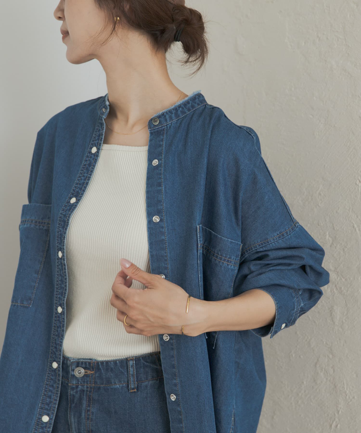 URBAN RESEARCH DOORS「デニムバンドカラーシャツ」|シャツ・ブラウス|