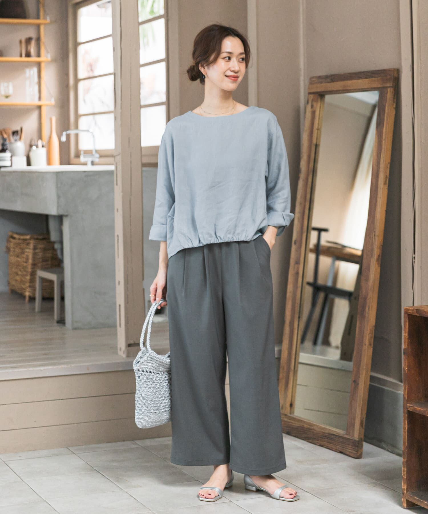 URBAN RESEARCH DOORS「リネンフロントギャザープルオーバー」|シャツ・ブラウス|
