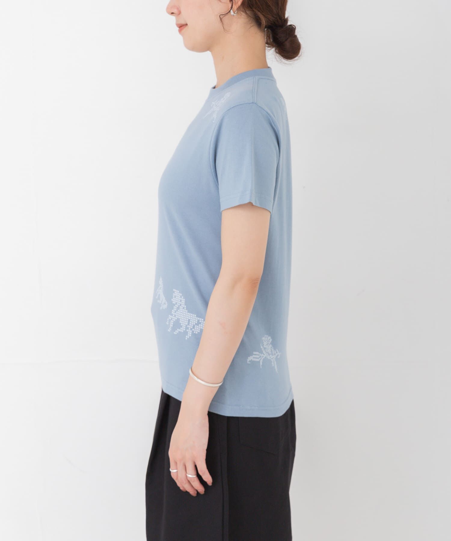 URBAN RESEARCH「Teya　CROSS-STITCH T-SHIRTS」|Tシャツ・カットソー|