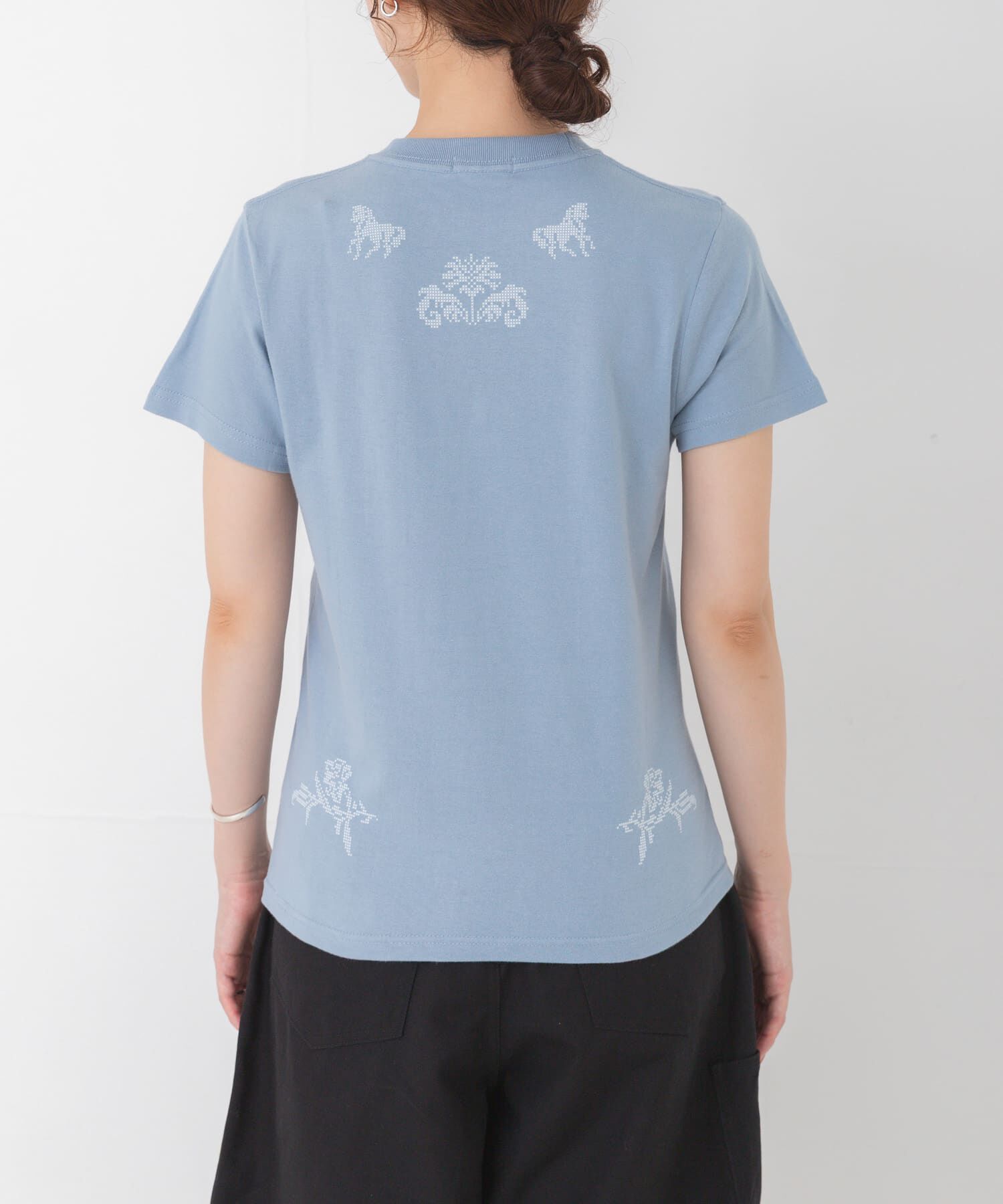 URBAN RESEARCH「Teya　CROSS-STITCH T-SHIRTS」|Tシャツ・カットソー|
