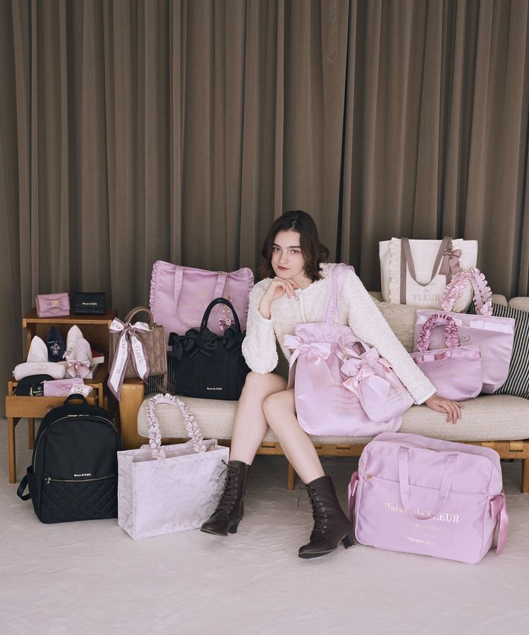 Maison de FLEUR「【予約】リール付きビジューリボンパスケース」|その他|