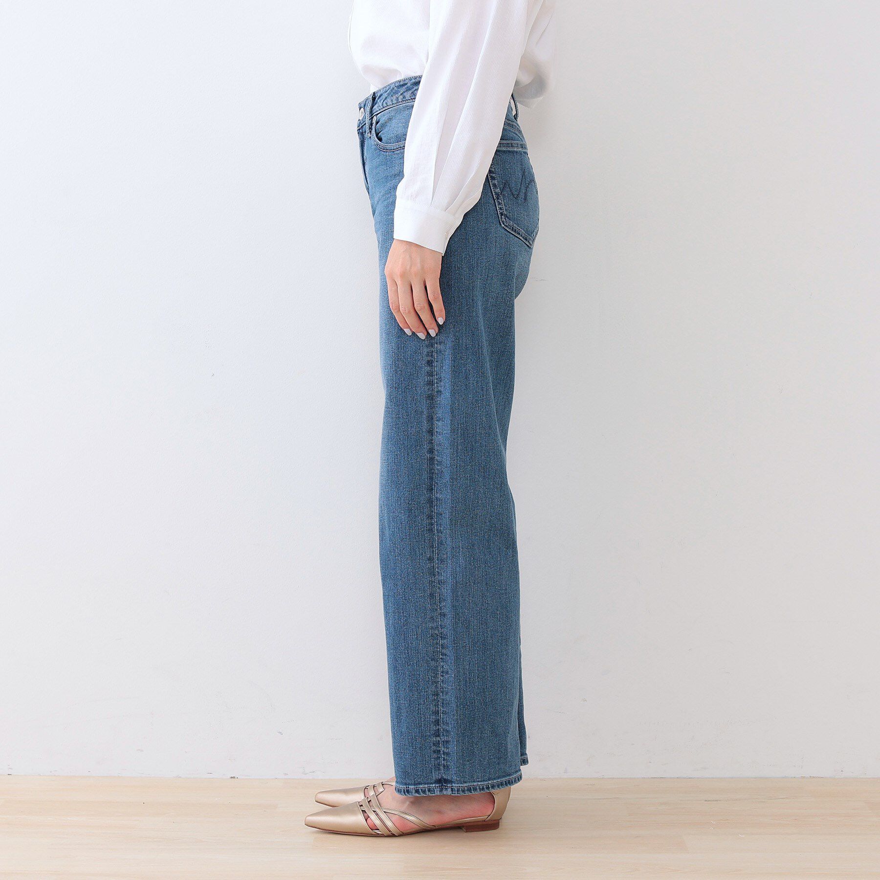 INDIVI「【褒められデニム】ワイドストレート デニムパンツ」|デニム|