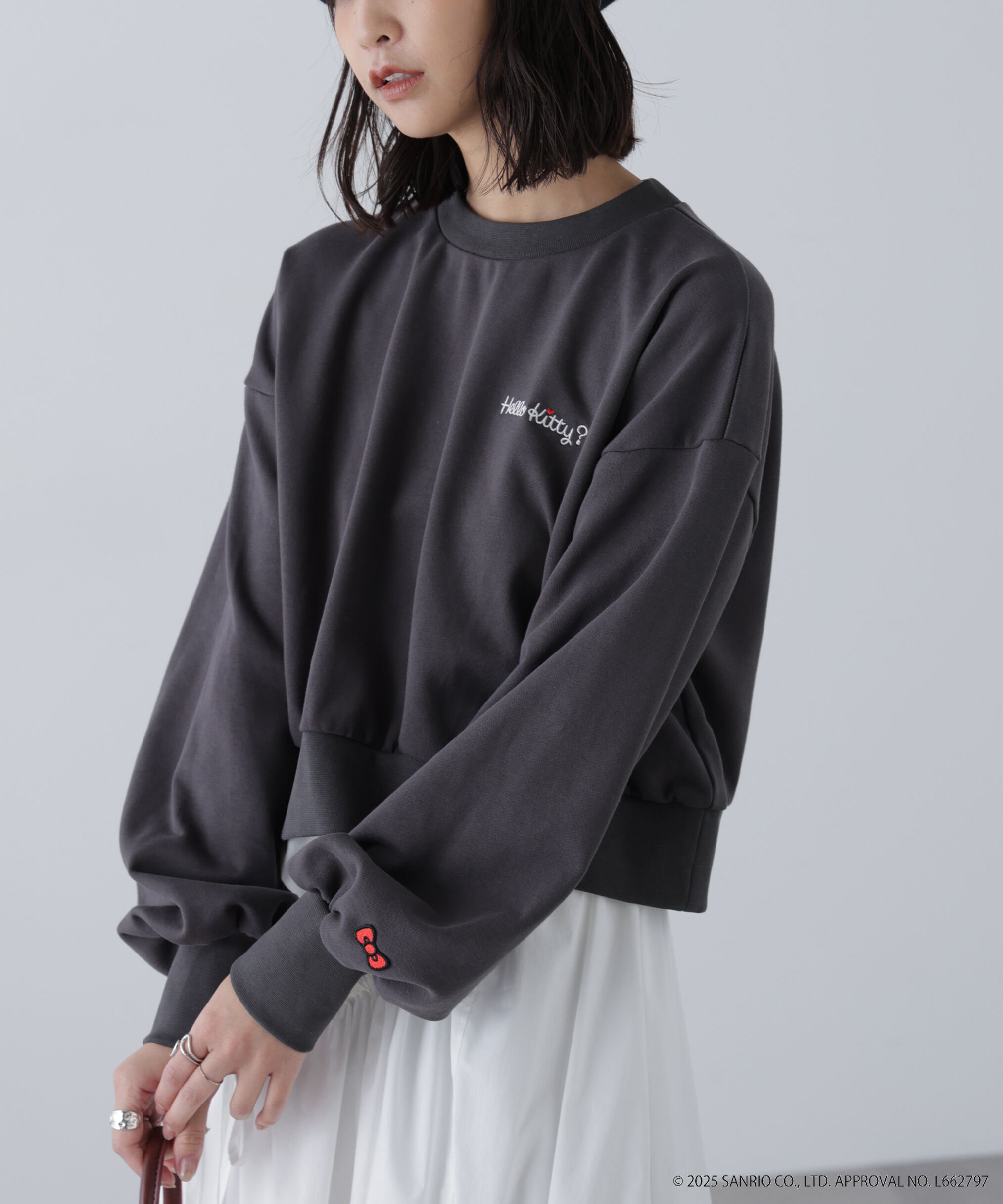  「ｻﾝﾘｵｷｬﾗｸﾀｰｽﾞｺﾗﾎﾞ SHORT SWEAT ｼｮｰﾄｽｳｪｯﾄ 胸LOGO&times;  」|Tシャツ・カットソー|