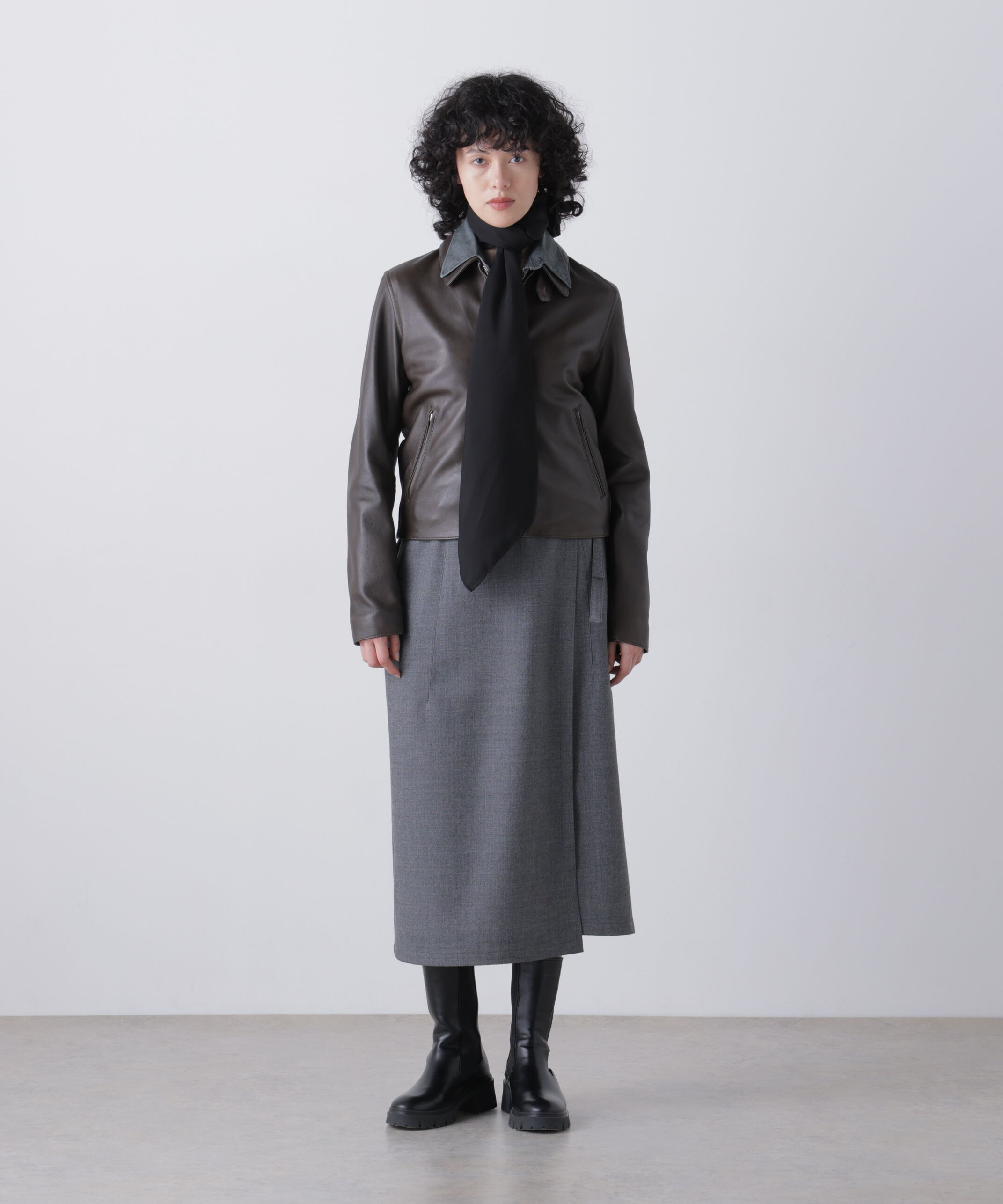 YLEVE 「YLEVE / SILK-CUPRO GABARDINE SCARF」|バンダナ・スカーフ|