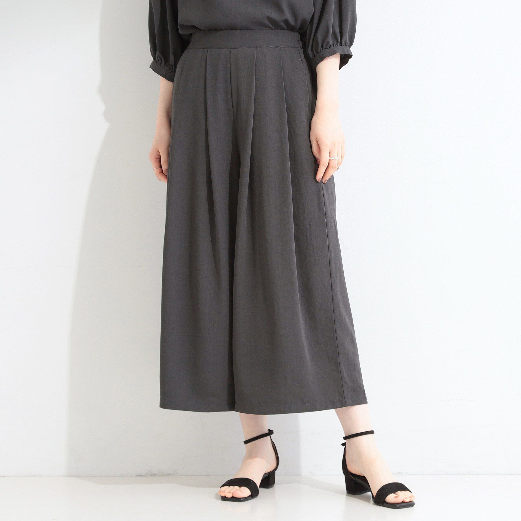 SHOO･LA･RUE「【セットアップ可/S-LL/洗濯機可】上品で涼し気 ゆれる麻調タックスカーチョパンツ」|その他|