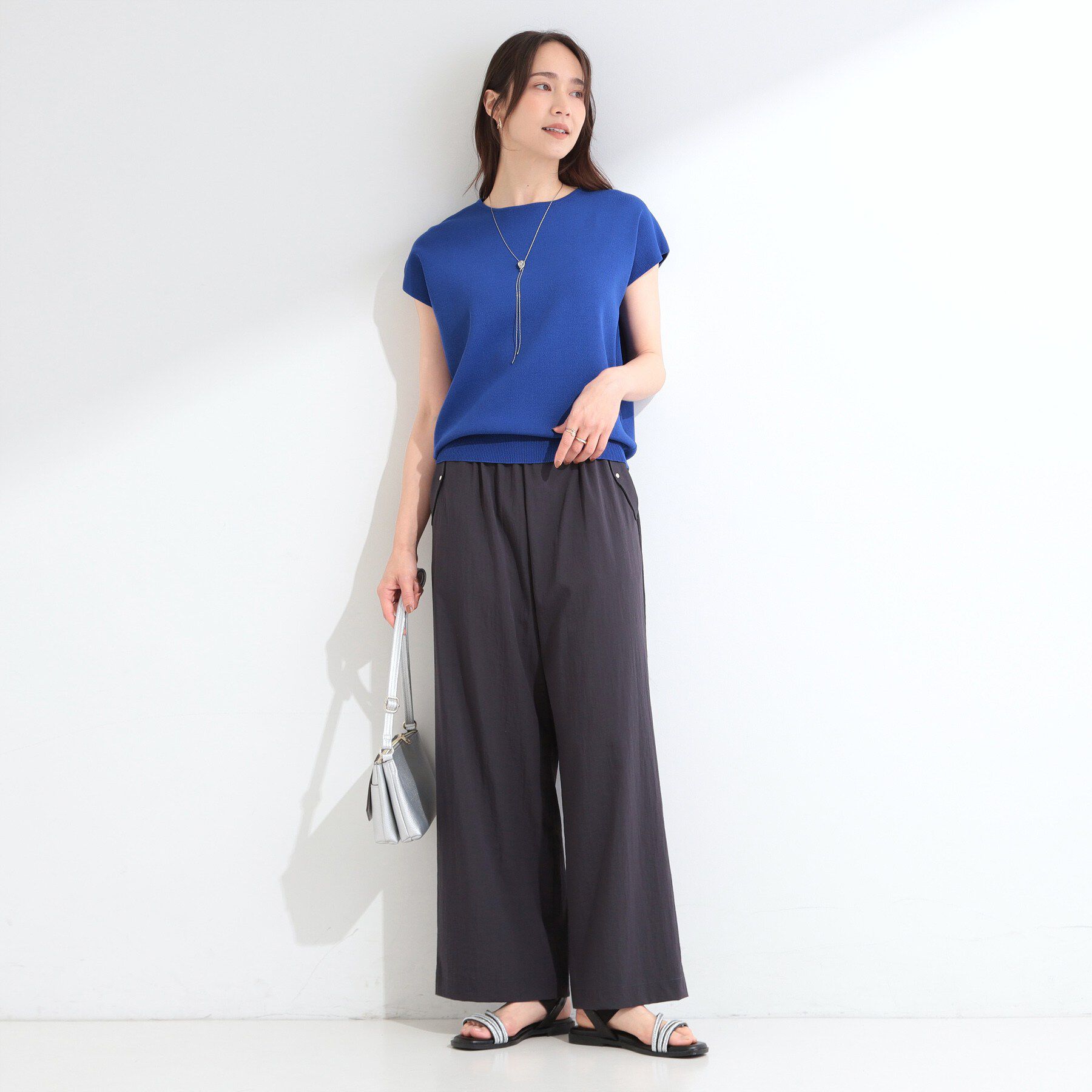 SHOO･LA･RUE「【ひんやり/洗濯機可/S-LL】インせず着られる 大人シンプルサマーニット」|ニット・セーター|