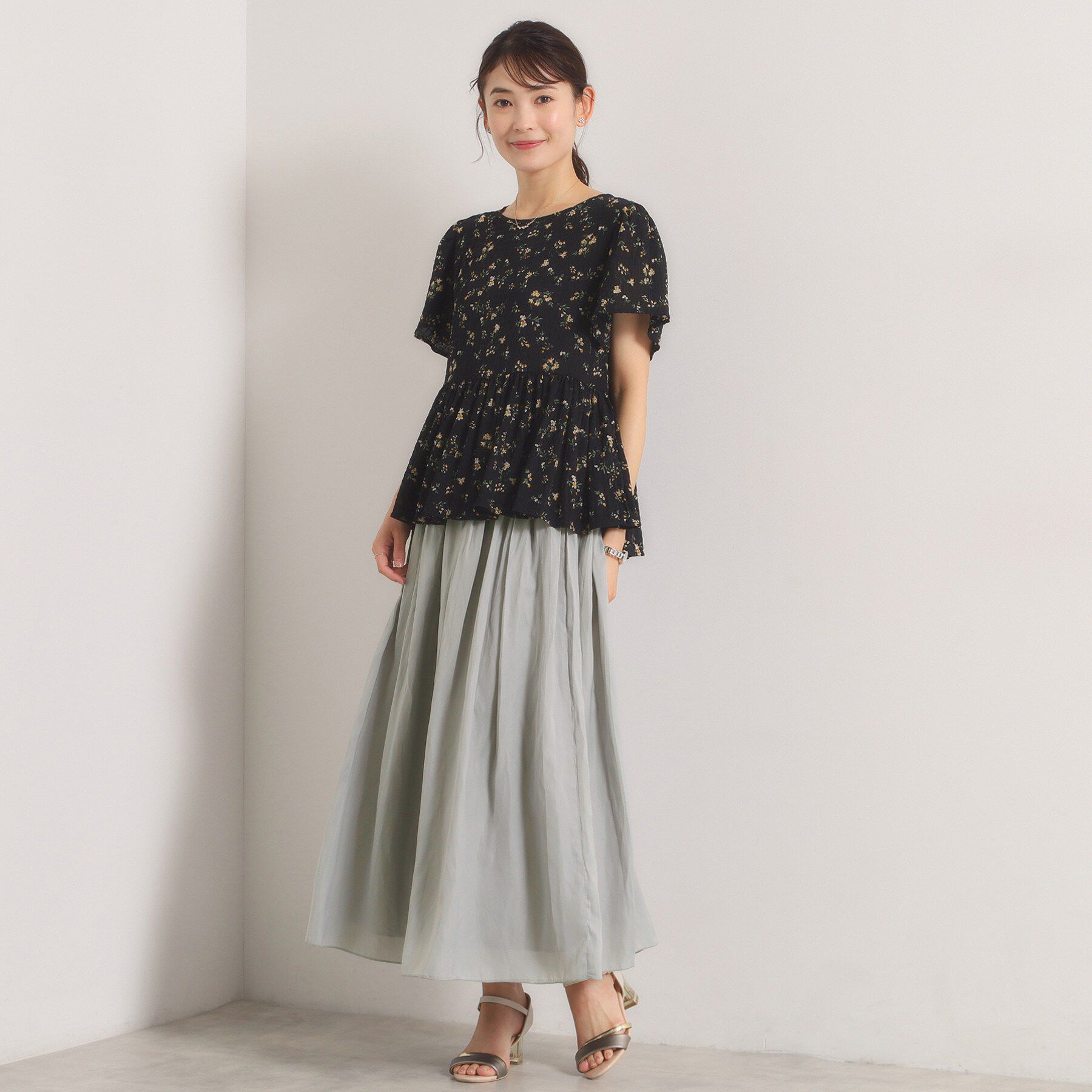 ITS&rsquo;DEMO「花柄シャーリングブラウス」|シャツ・ブラウス|