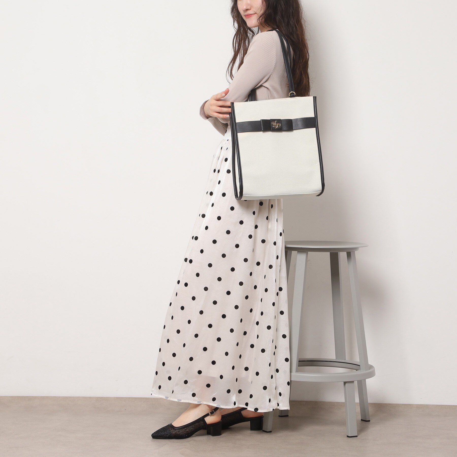 Ober Tashe「フロントプレート使い縦型トート」|トートバッグ|