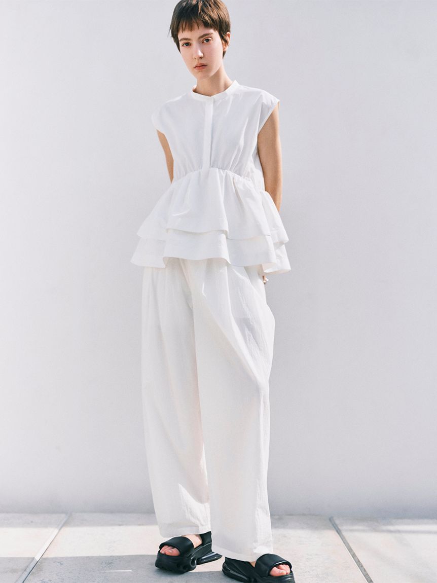 emmi atelier「ワッシャーナイロンタックイージーパンツ【セットアップ対応】」|チノ|WHT