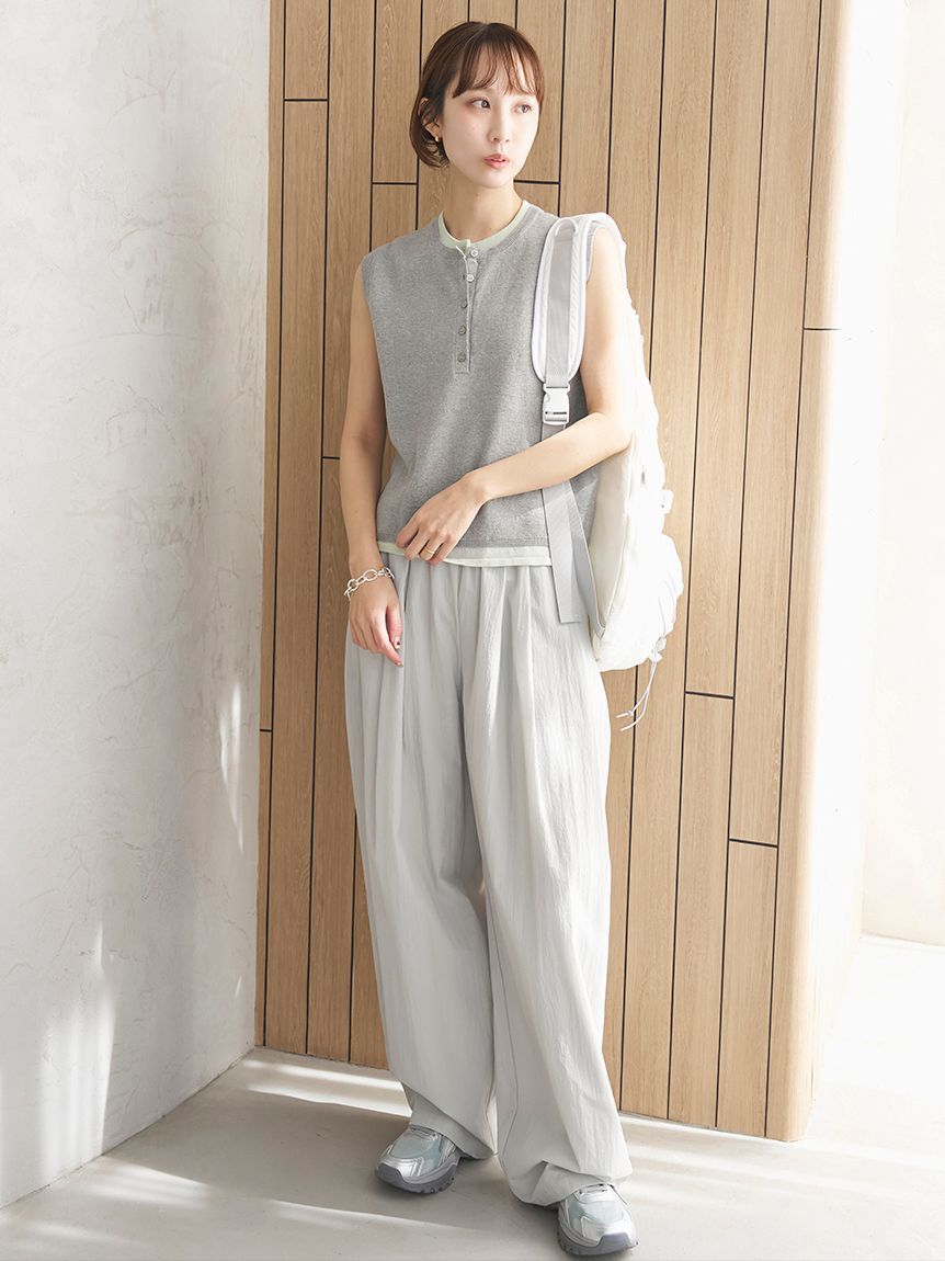 emmi atelier「ワッシャーナイロンタックイージーパンツ【セットアップ対応】」|チノ|MNT