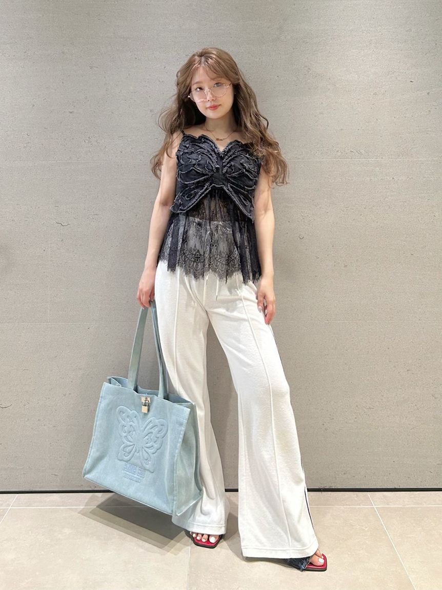 LILY BROWN「【LILY BROWN&times;ANNA SUI】サイドラインパイルパンツ」|チノ|