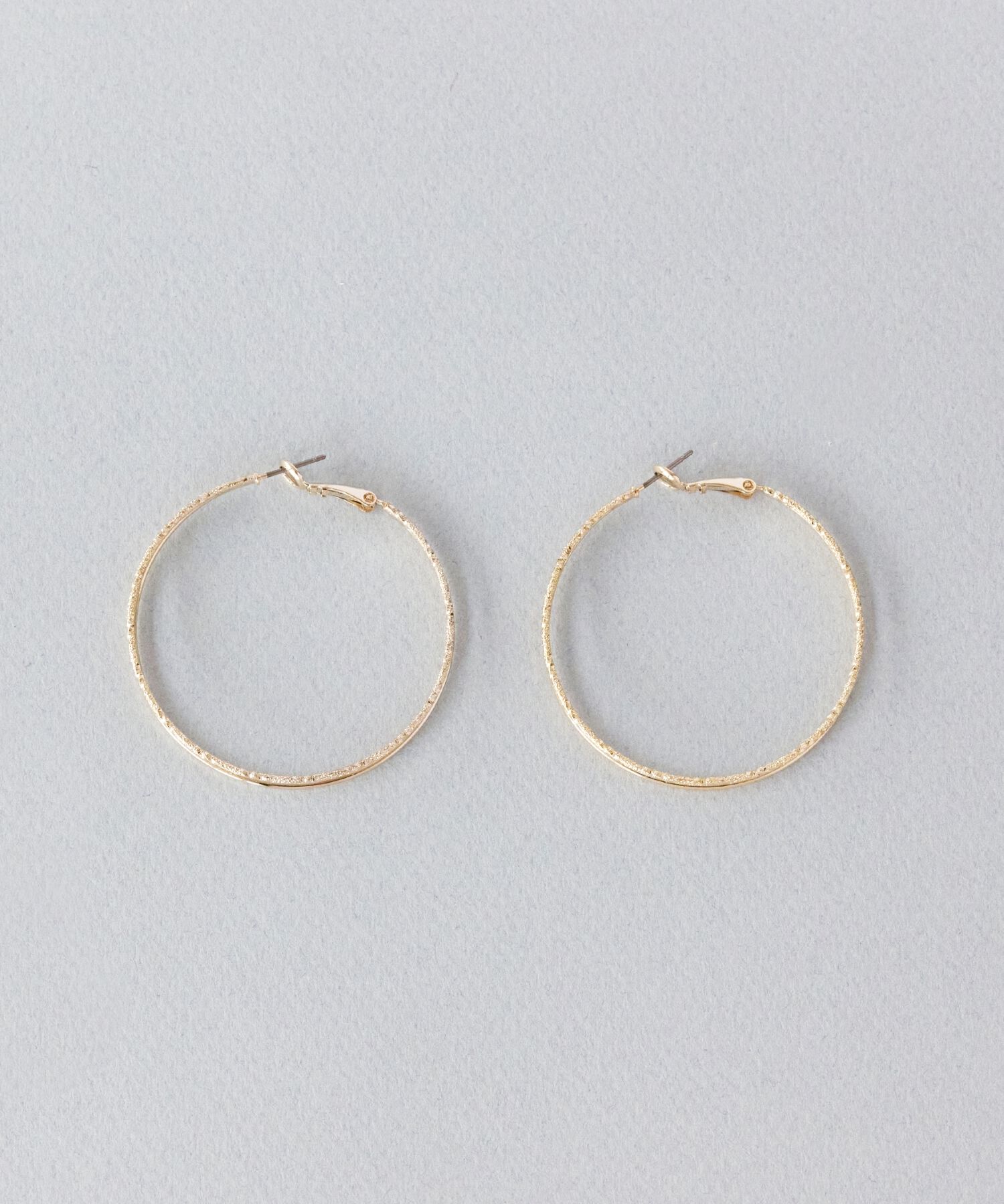 Phoebe「ダブルラインフープピアス」|ピアス|