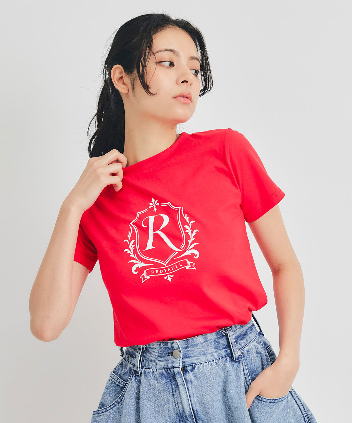 REDYAZEL「エンブレムロゴTシャツ」|Tシャツ・カットソー|レッド