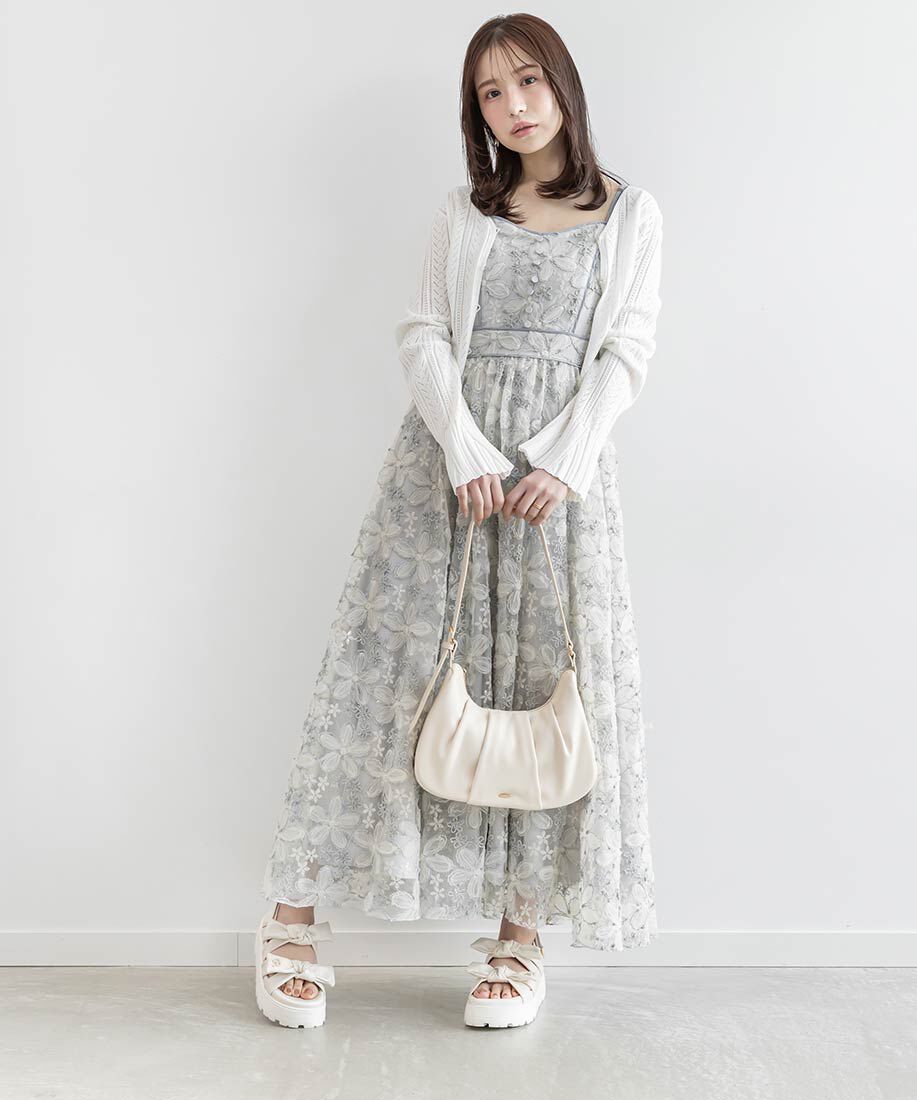  「ビジューモノグラムパーツリボンベルトサンダル」|サンダル|