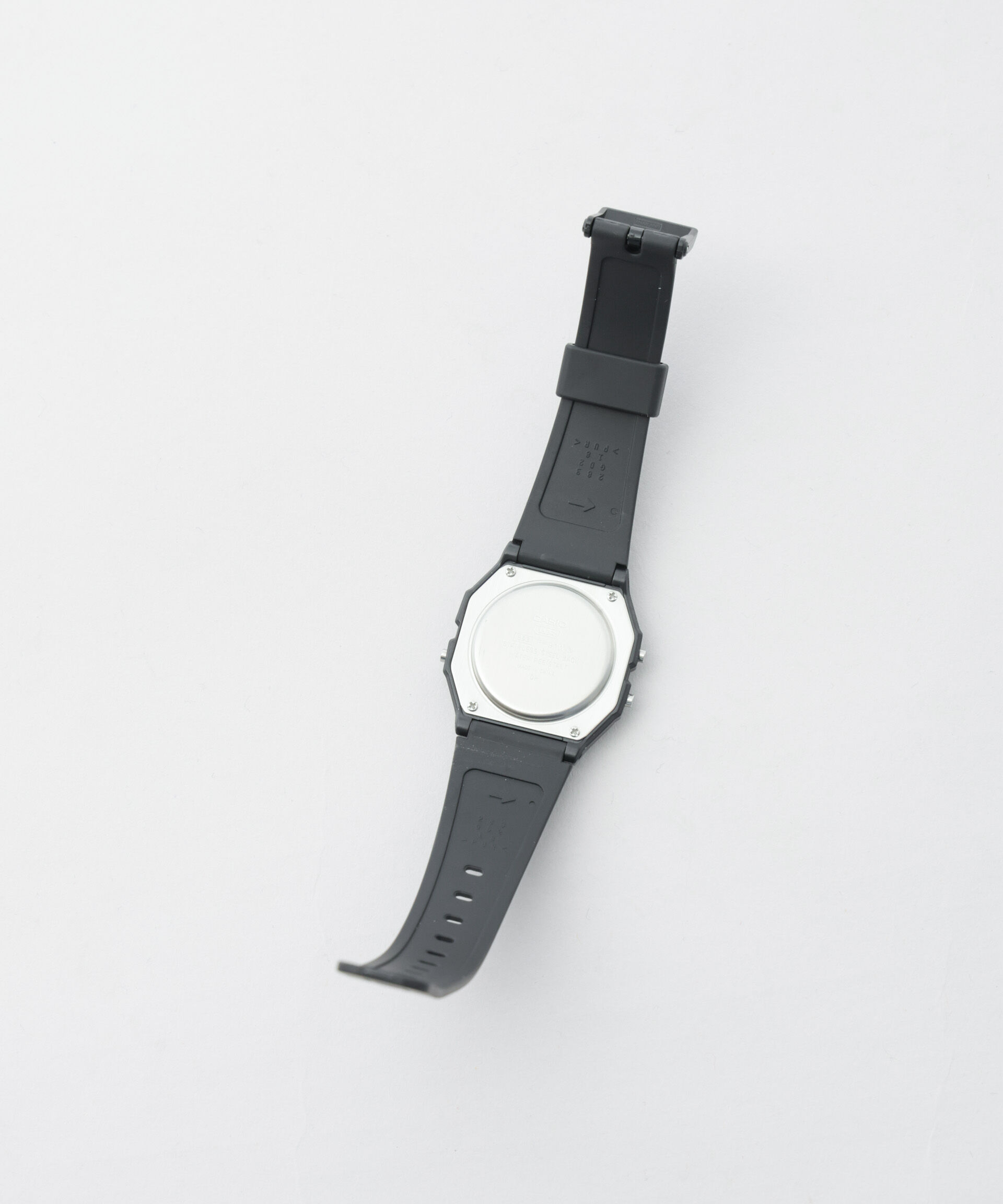 nano･universe「CASIO/F-91WB-1AJF」|腕時計|