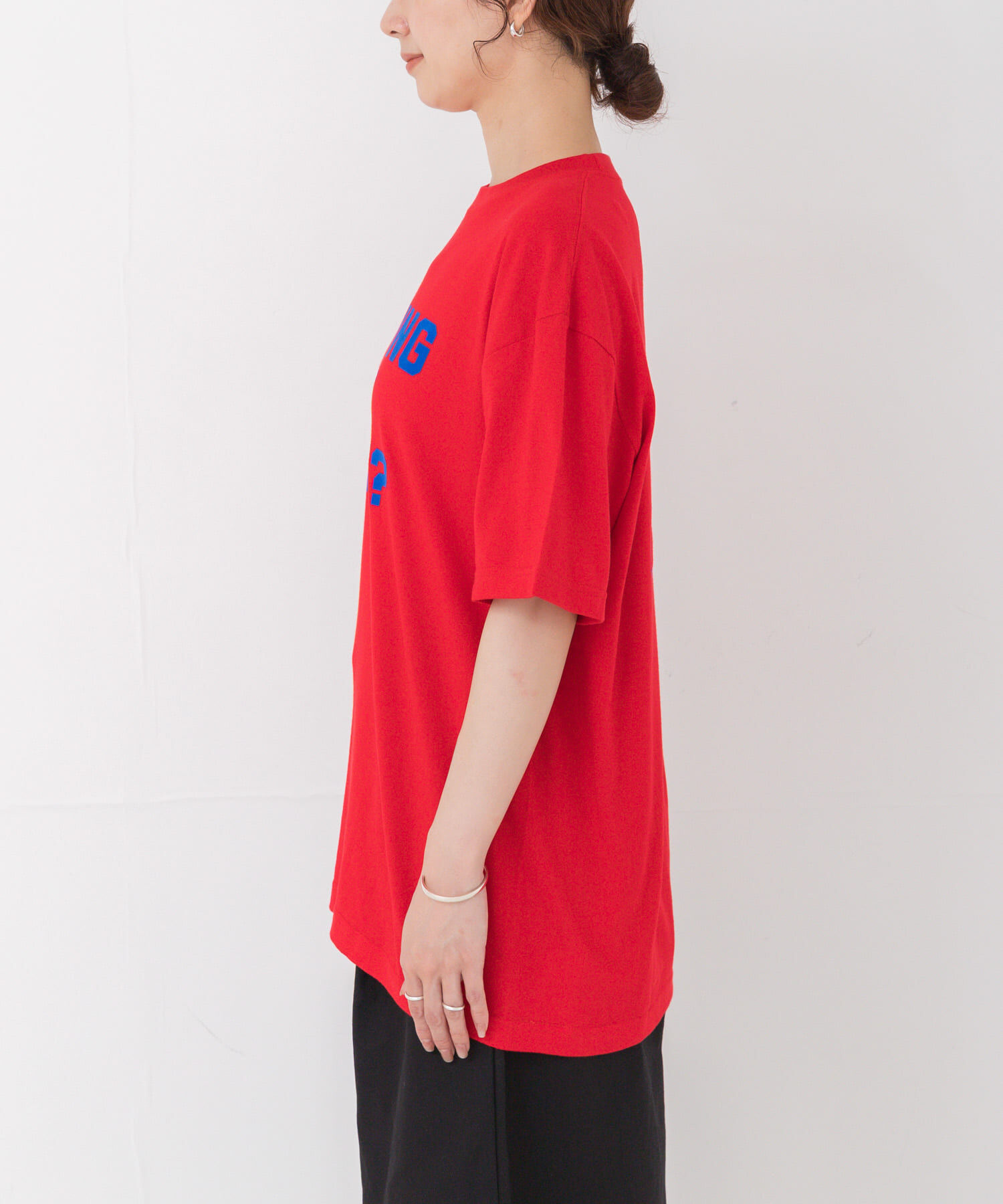 URBAN RESEARCH「Teya　Flock Letter T-shirts」|Tシャツ・カットソー|