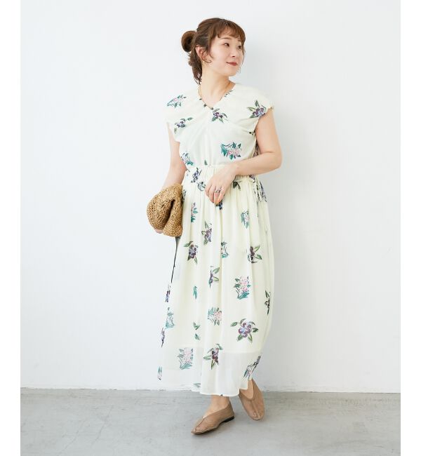  「《WEB/一部店舗限定アイテム》KAZUMIDOIボタニカルギャザーワンピース」|ワンピース|アイボリー