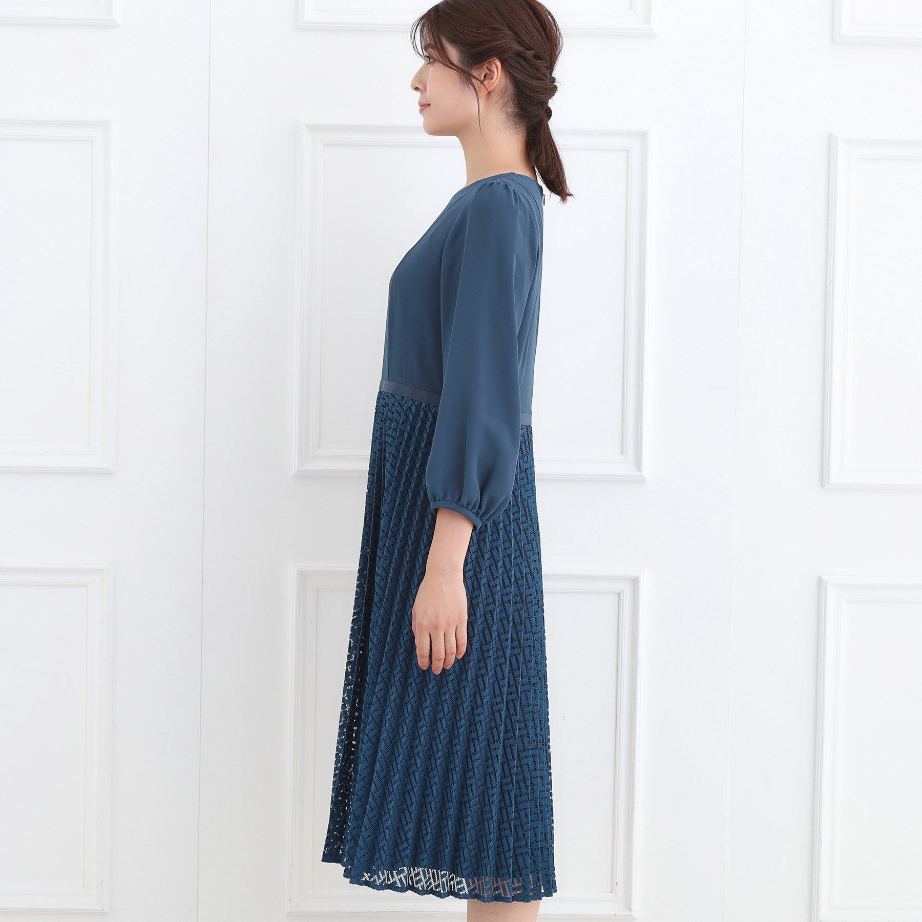Reflect「【SS-4Lサイズ】シフォン&times;幾何柄レースプリーツワンピース」|ワンピース|